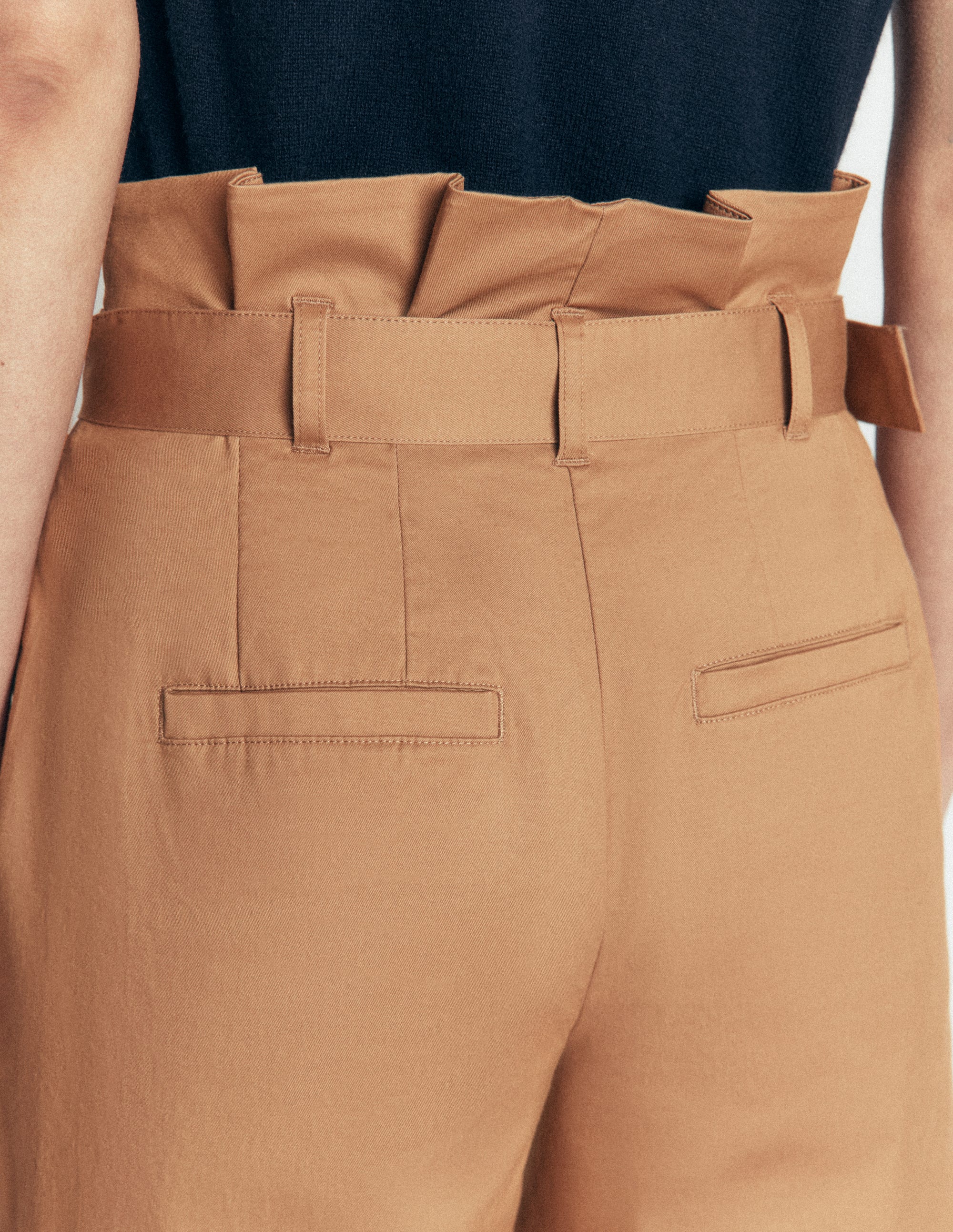 Hose mit Paperbag-Bund-Cappuccino - Image 2