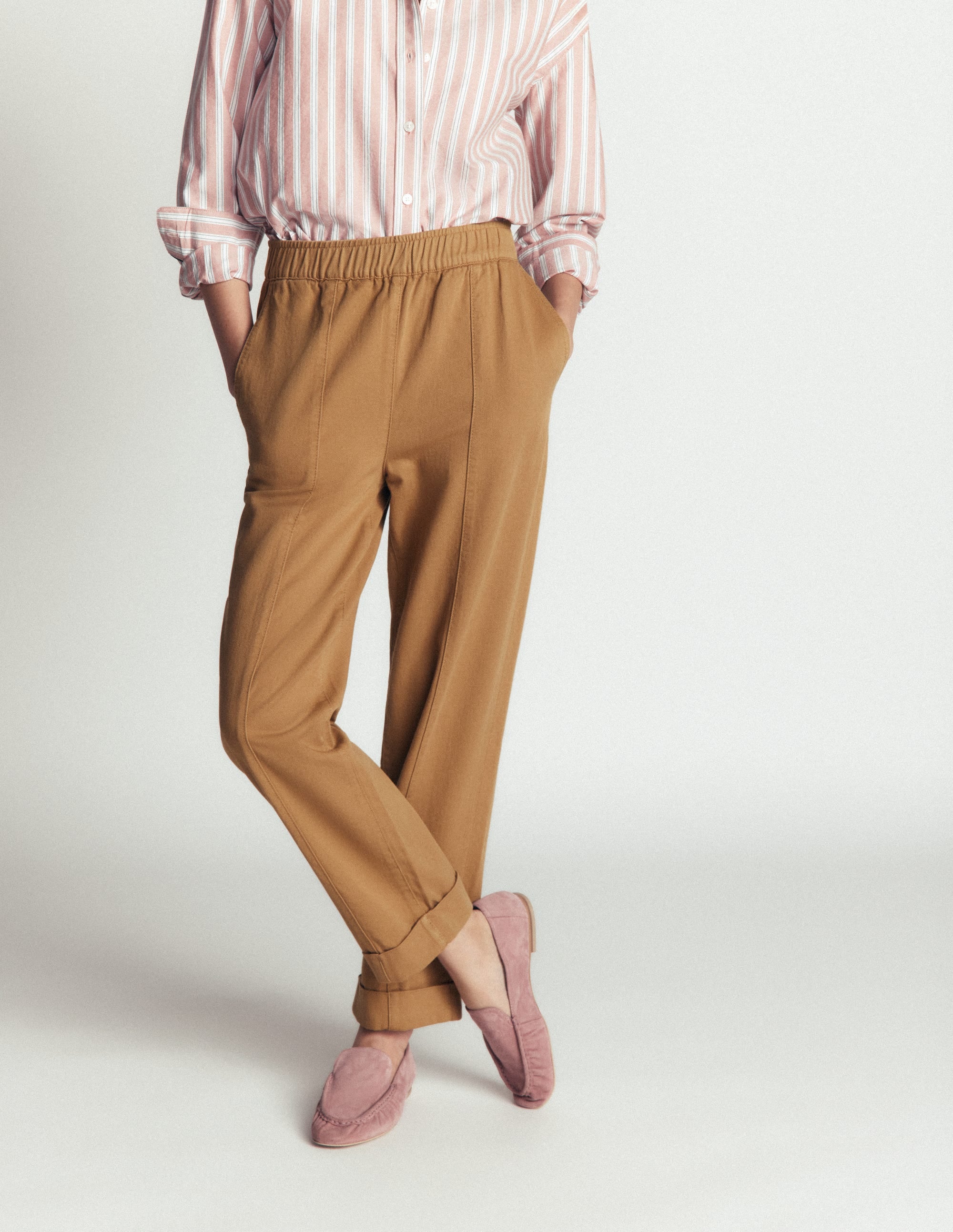 Hose mit mittelhohem Bund und geradem Bein-Beige - Image 4