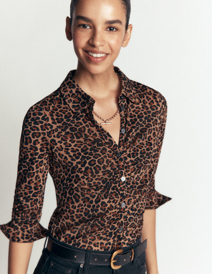 Superweiches, gerafftes Jerseyhemd-Camel, Leopardenmuster