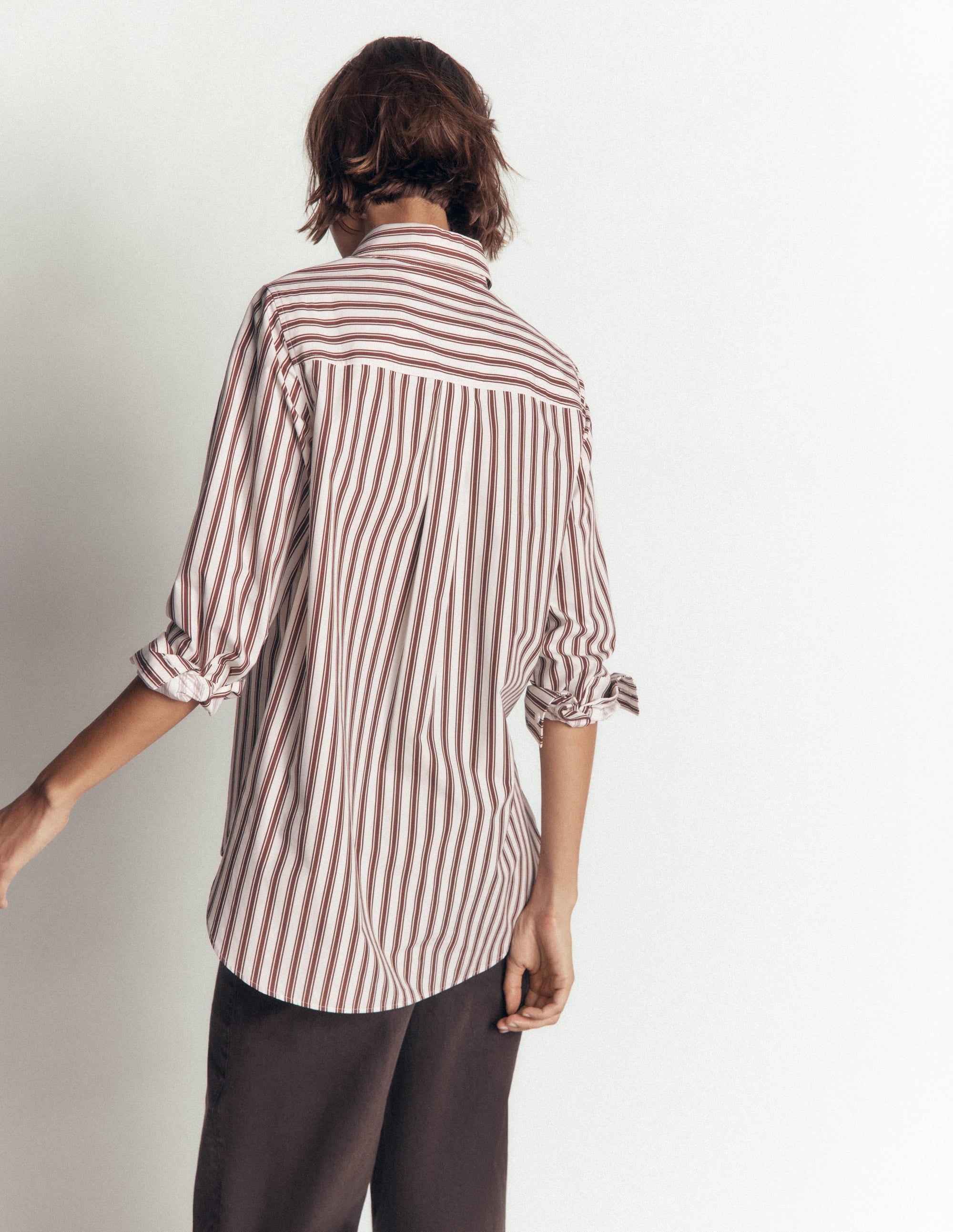Chemise longue Anna en coton-Rayé marron et ivoire - Image 3