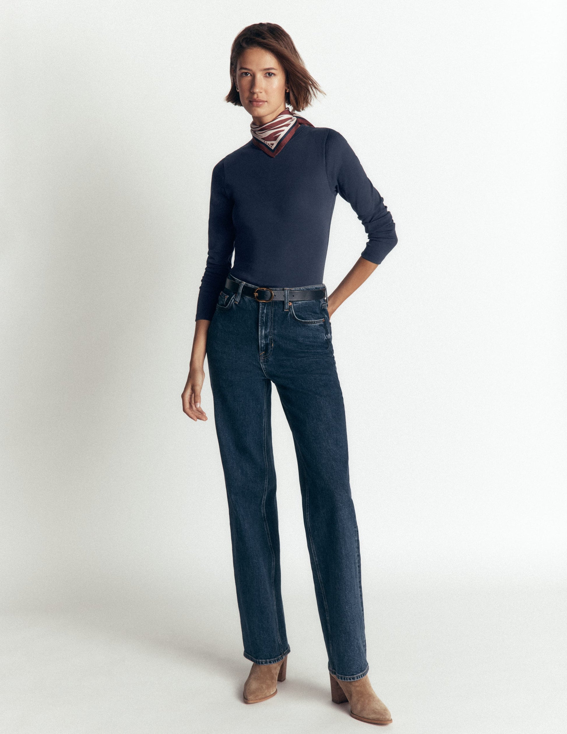 Annie Basic-Oberteil mit Rundhalsausschnitt-Marineblau-4