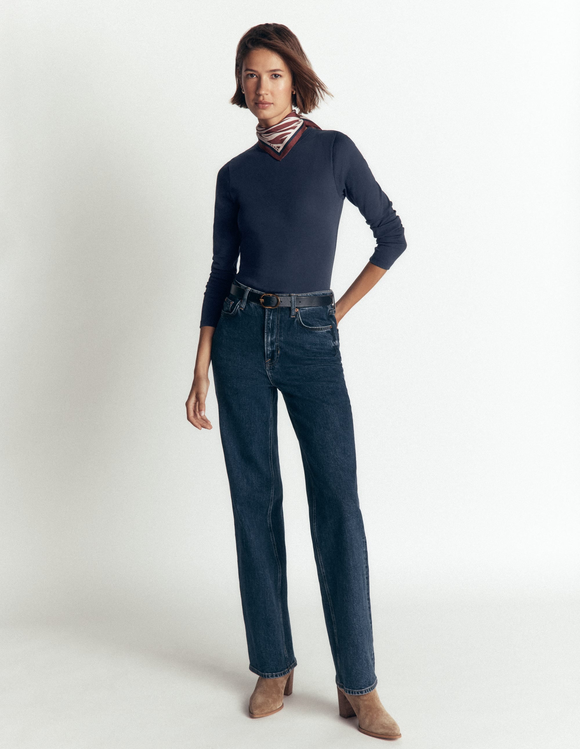 Annie Basic-Oberteil mit Rundhalsausschnitt-Marineblau - Image 4