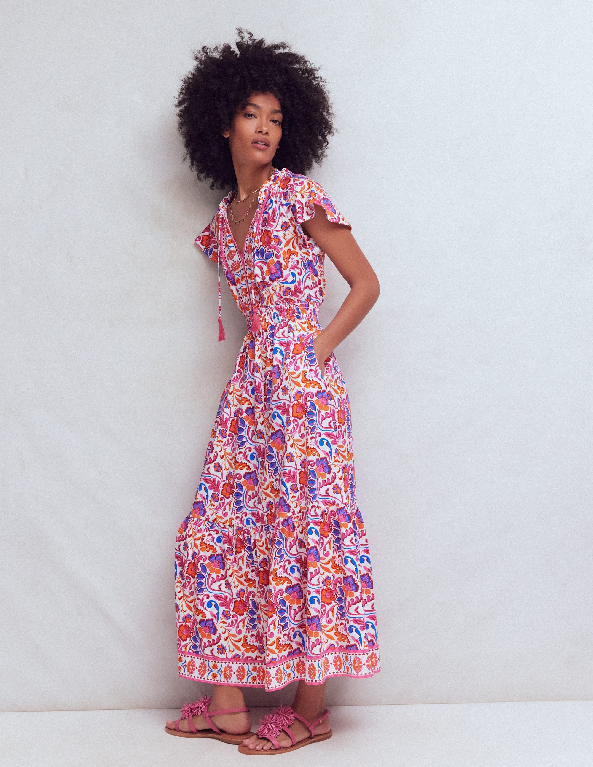 Tala Gestuftes Jersey-Maxikleid-Rosa, Blühende Wiese - Image 1