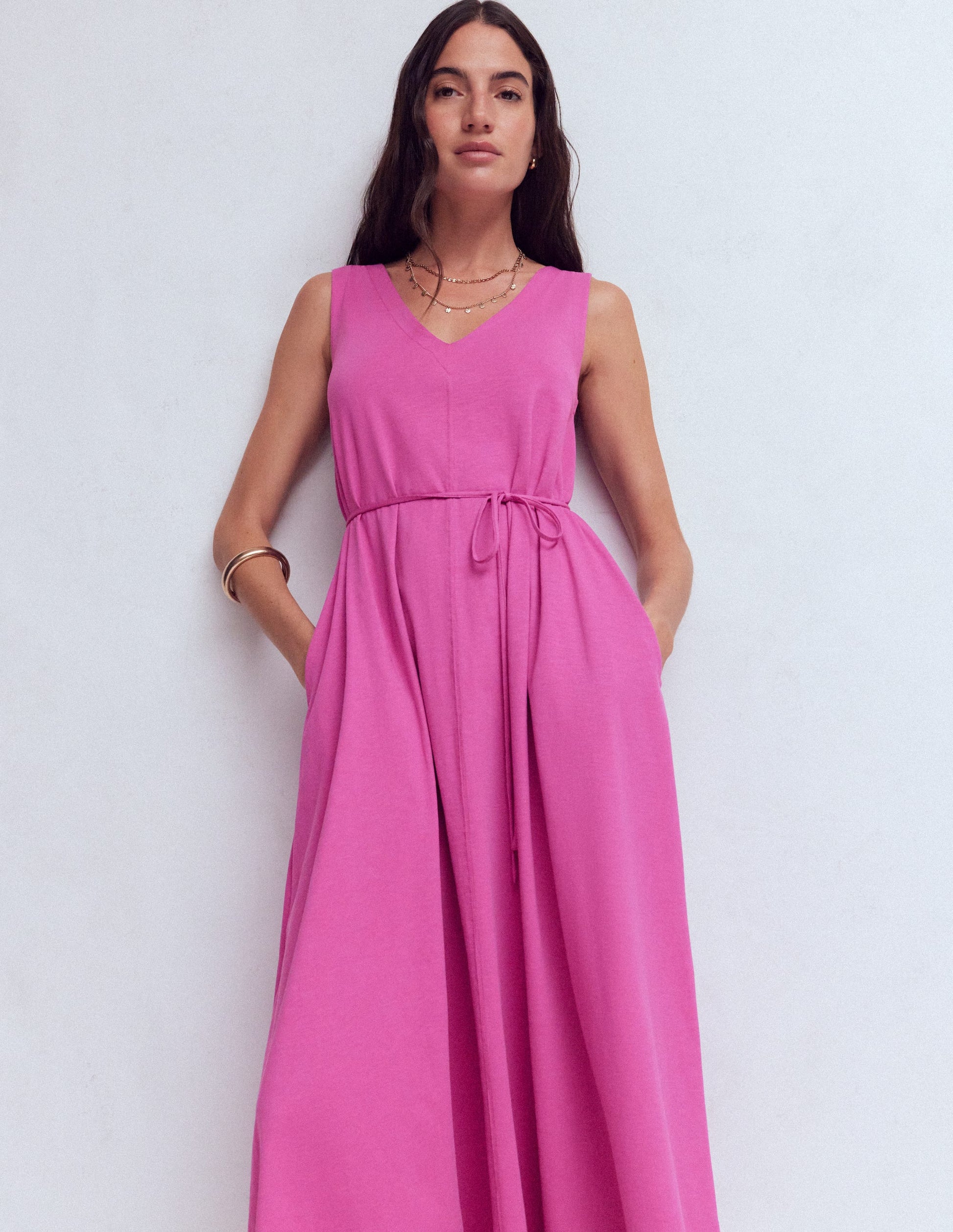 Mia Jersey-Midikleid mit V-Ausschnitt-Passionsblume-5