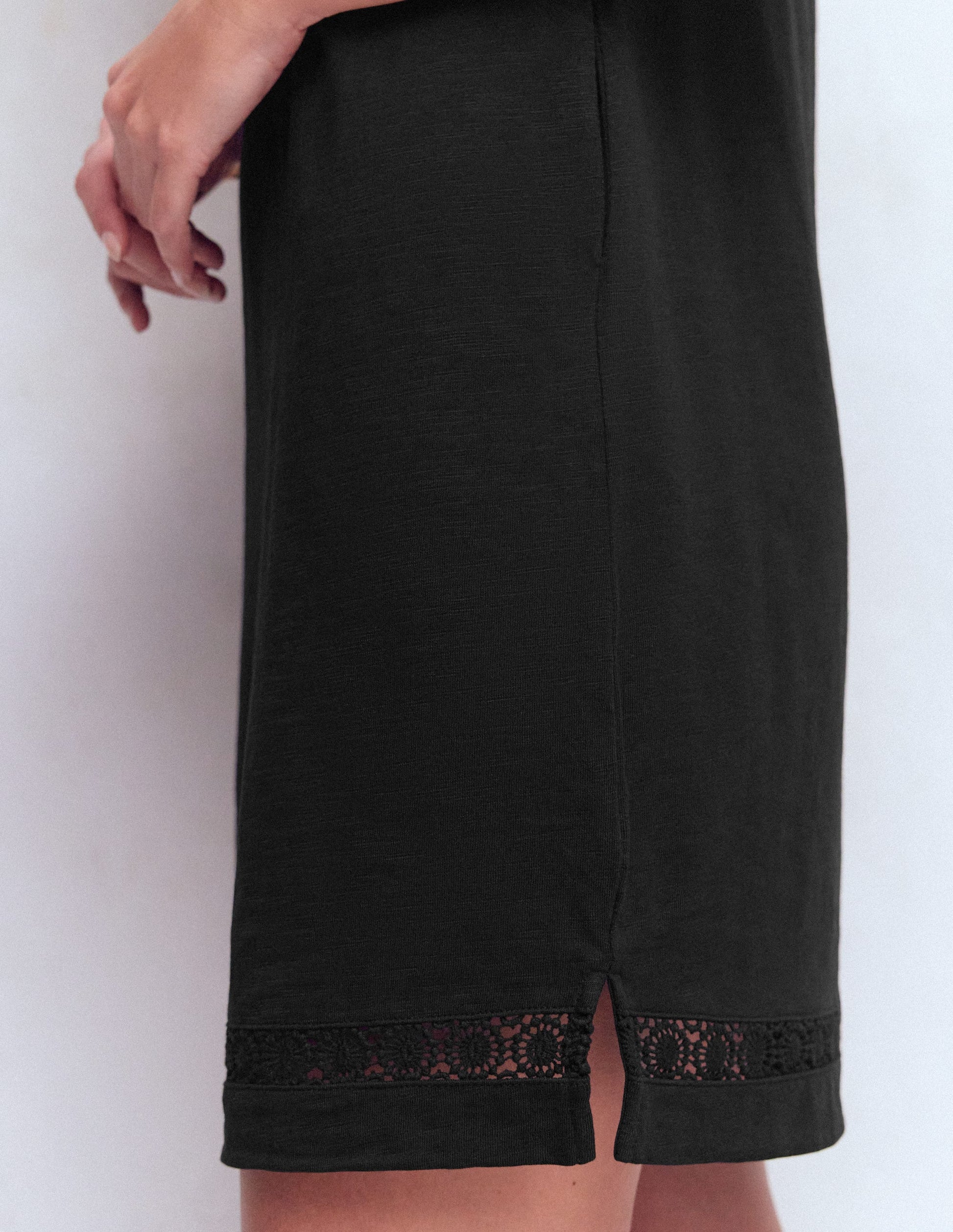 Hattie T-Shirt-Kleid aus Jersey-Schwarz-5