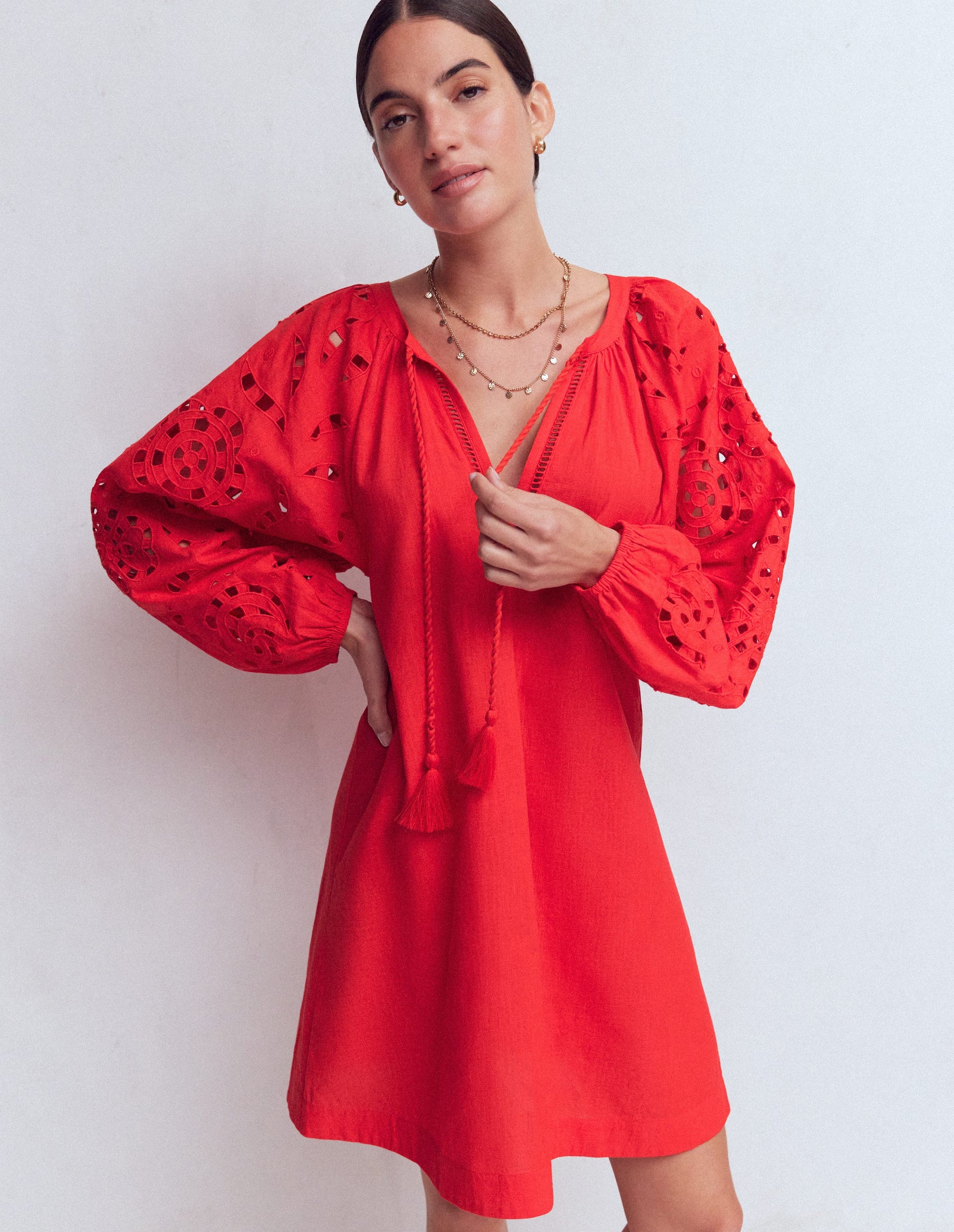 Kaftan mit bestickten Ärmeln-Rot Stickerei-7