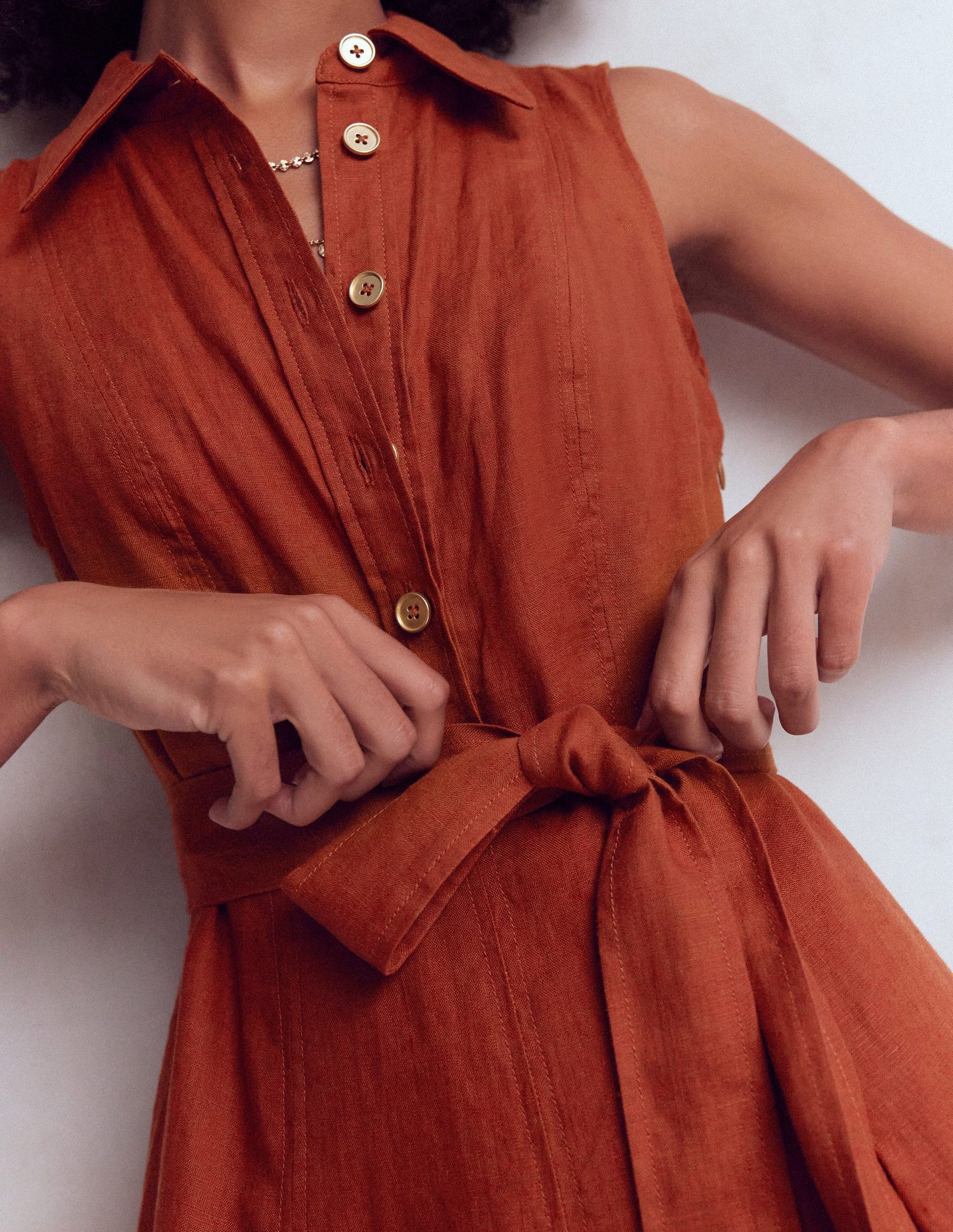 Belinda Hemdblusenkleid aus Leinen-Braun-Orange-2