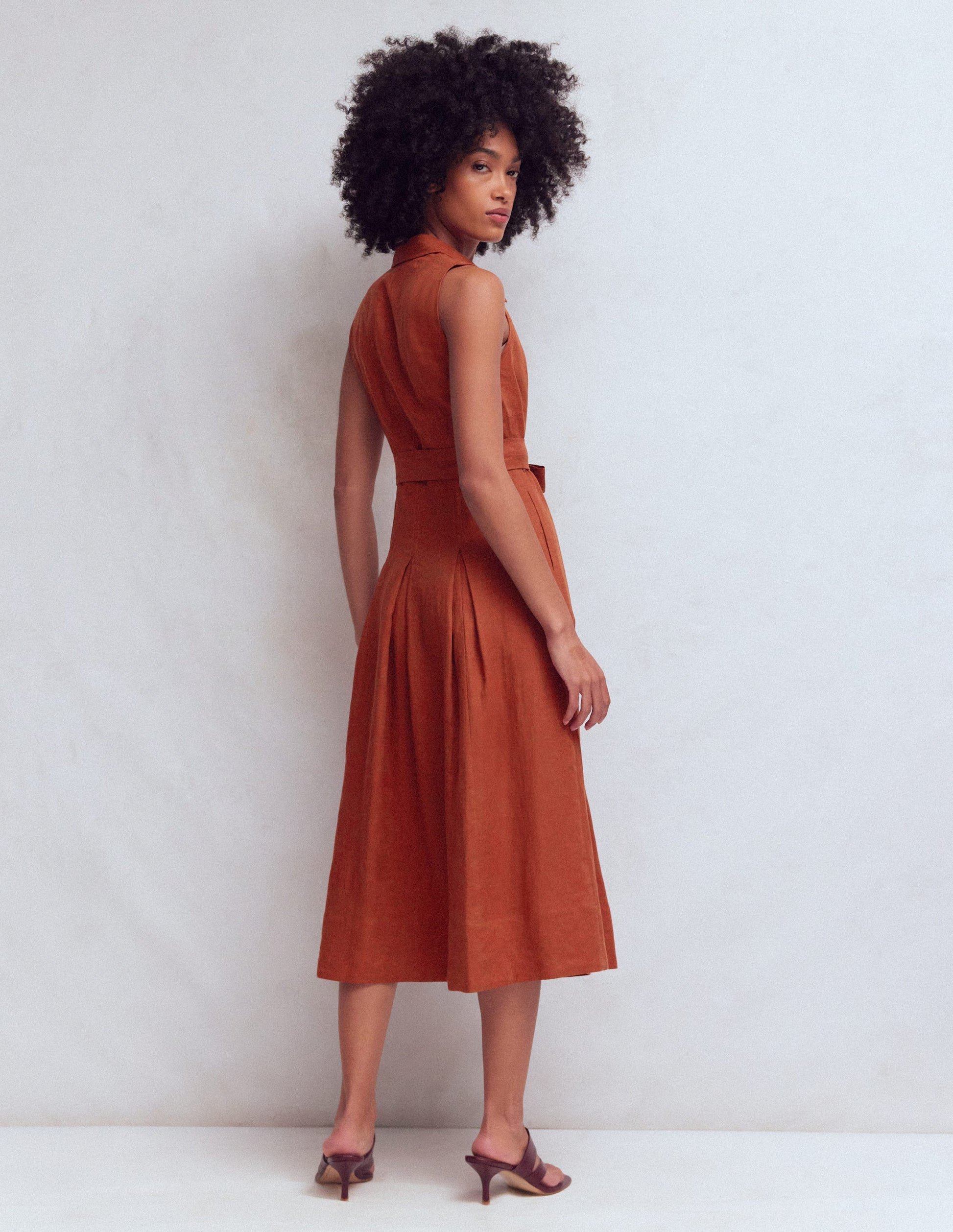 Belinda Hemdblusenkleid aus Leinen-Braun-Orange-3