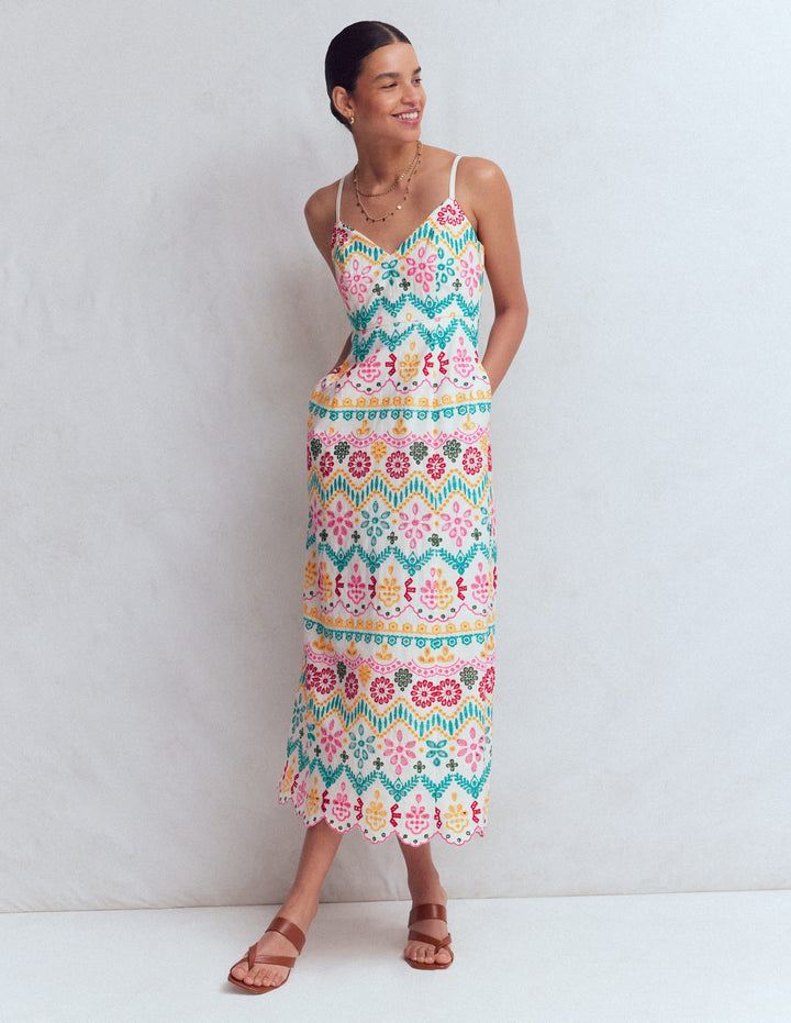 Robe en lin à taille empire et broderie anglaise-Broderie anglaise multi