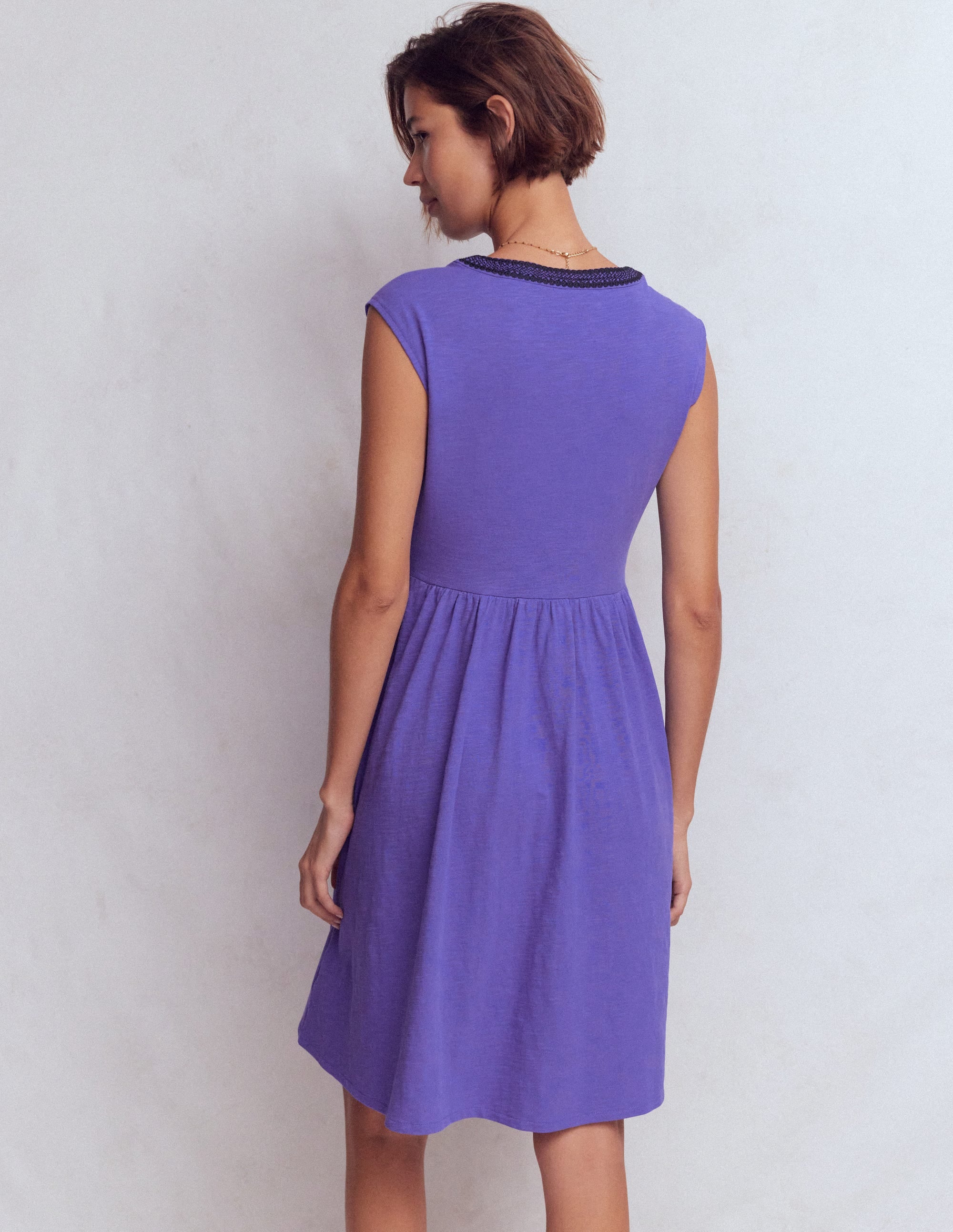 May Kurzes, besticktes Kleid-Han Violett - Image 3