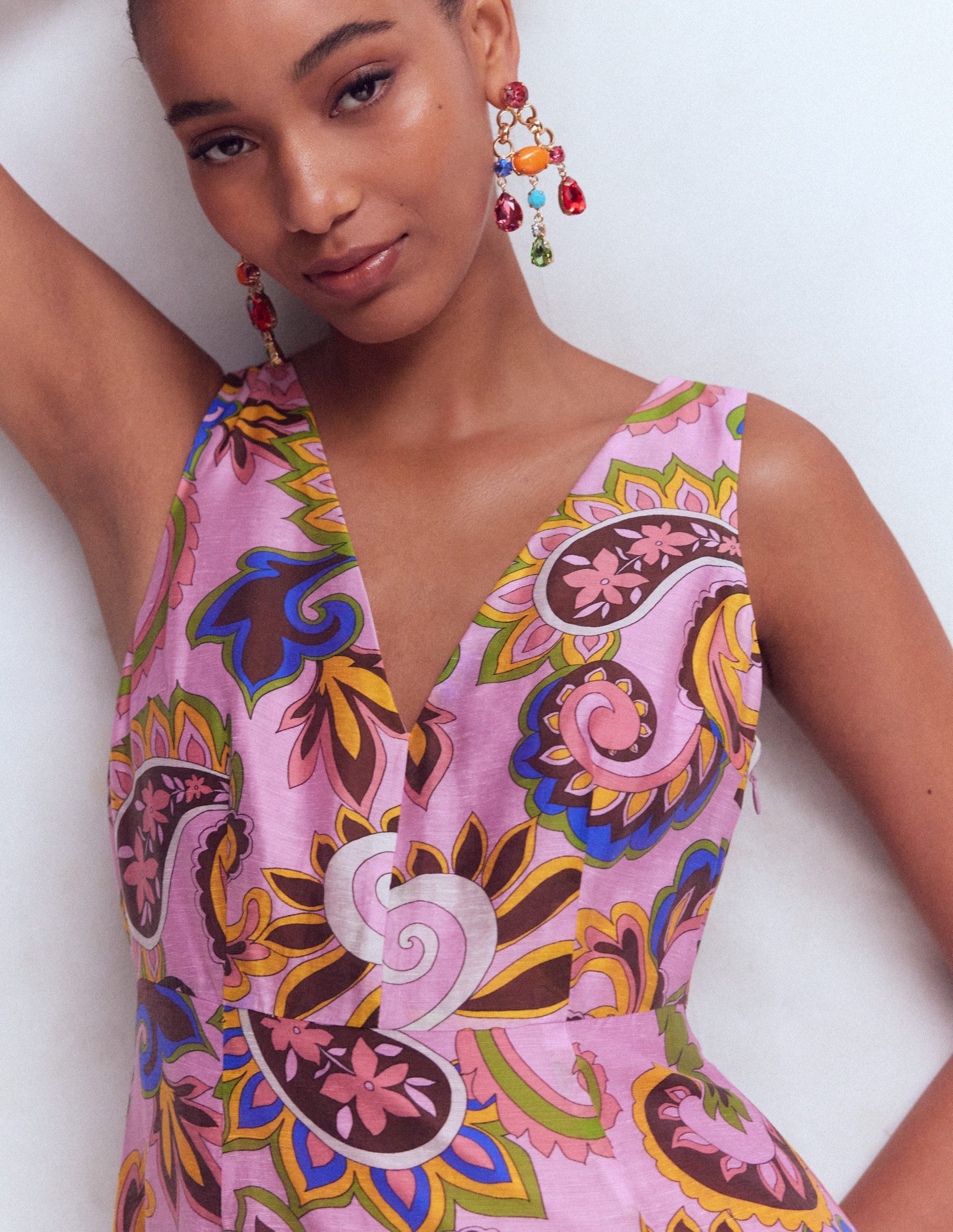 Ärmelloses Kleid mit tiefer Taille-Bunt Paisley-Ekstase-3
