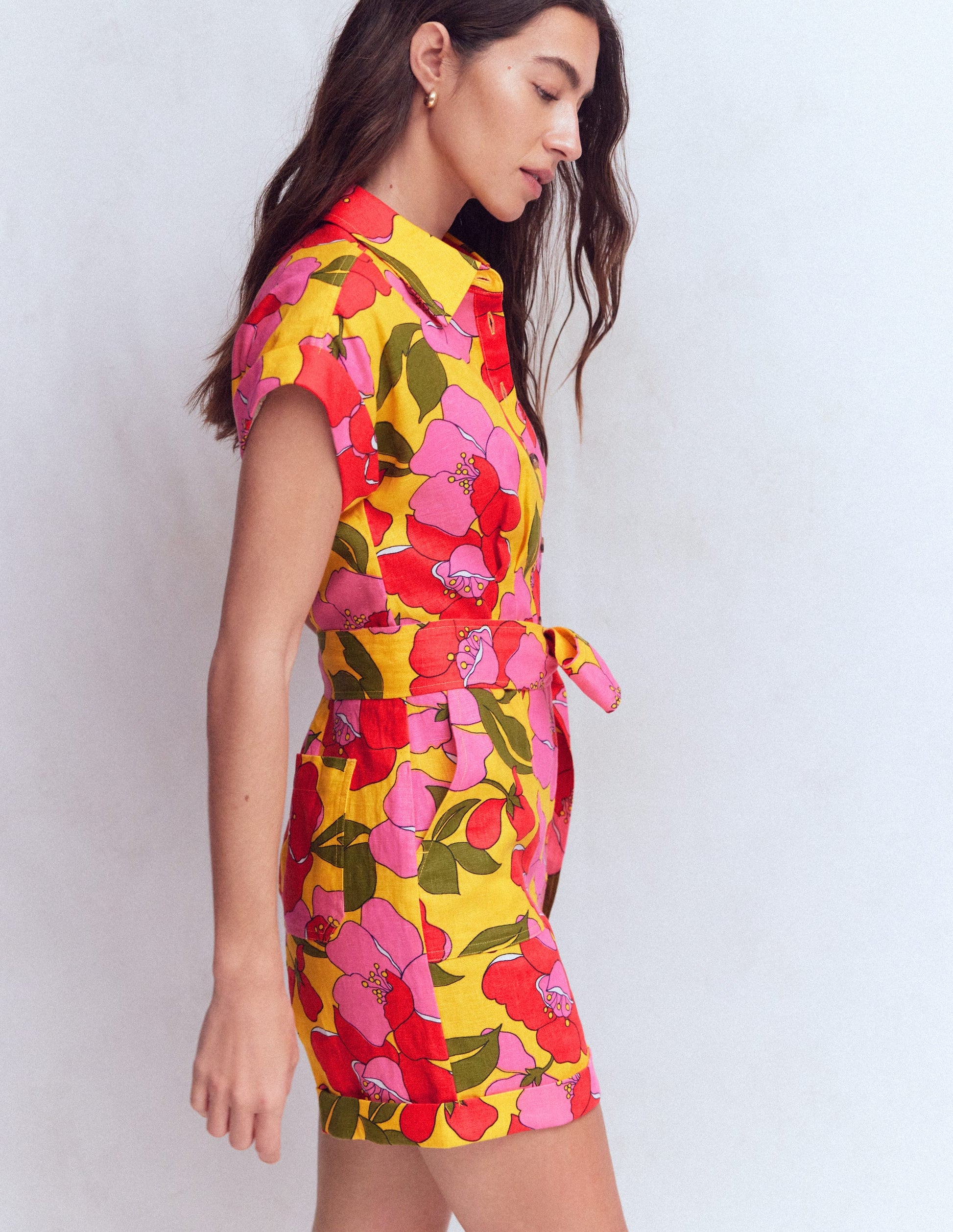 Kay Leinen-Jumpsuit-Gelb Strahlende Blüten-6