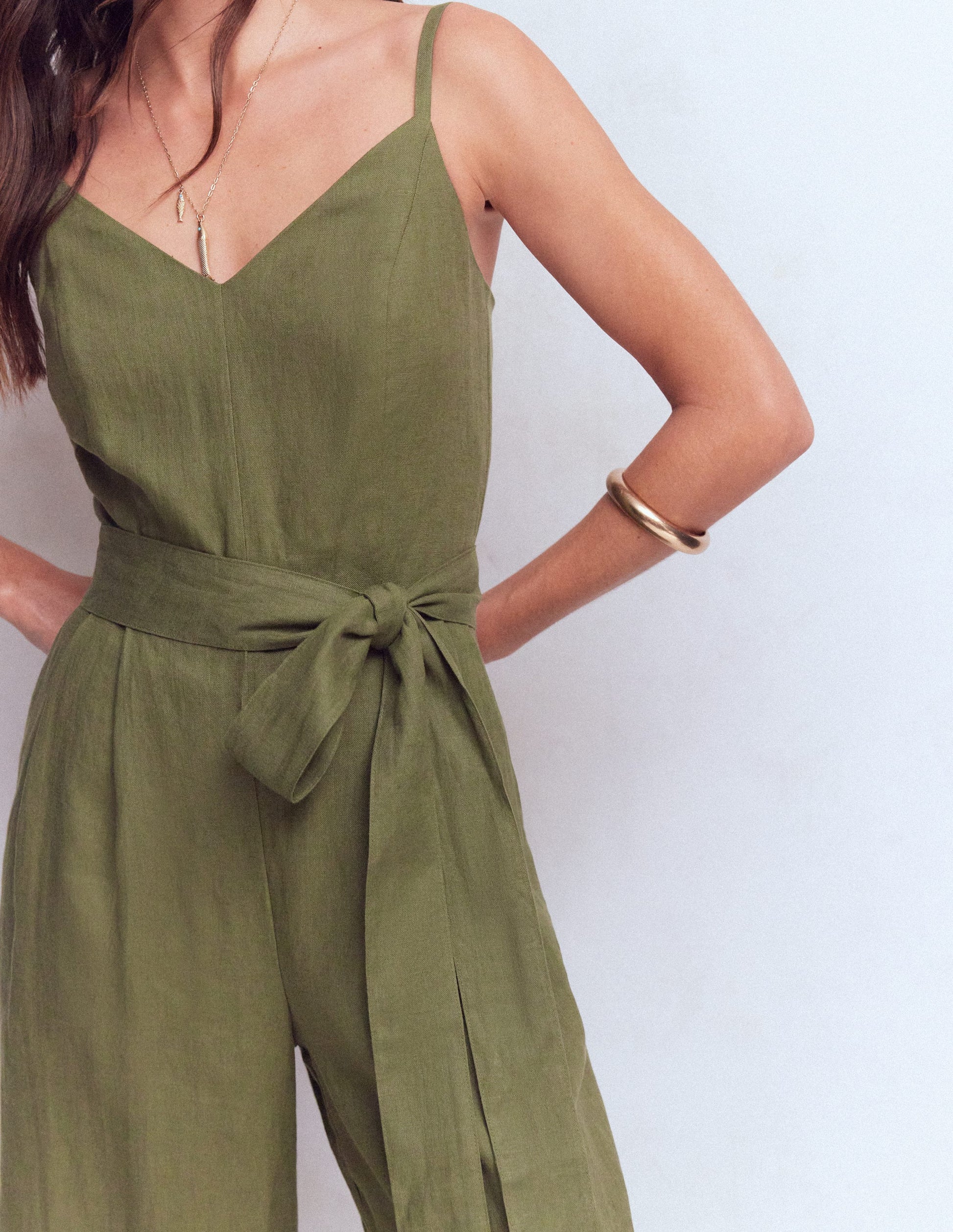 Leinen-Jumpsuit mit schmalen Trägern-Winter Moos-3