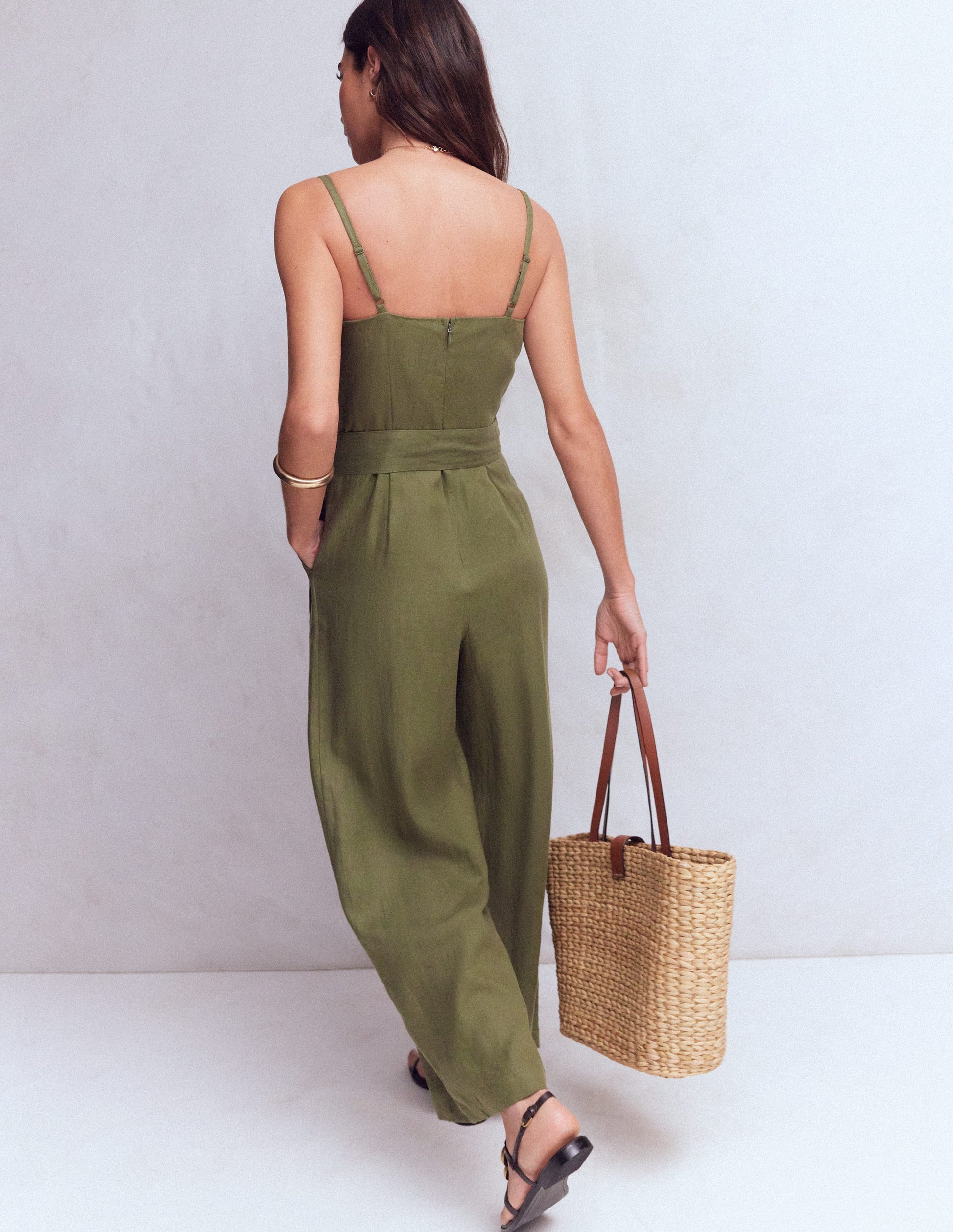 Leinen-Jumpsuit mit schmalen Trägern-Winter Moos-4