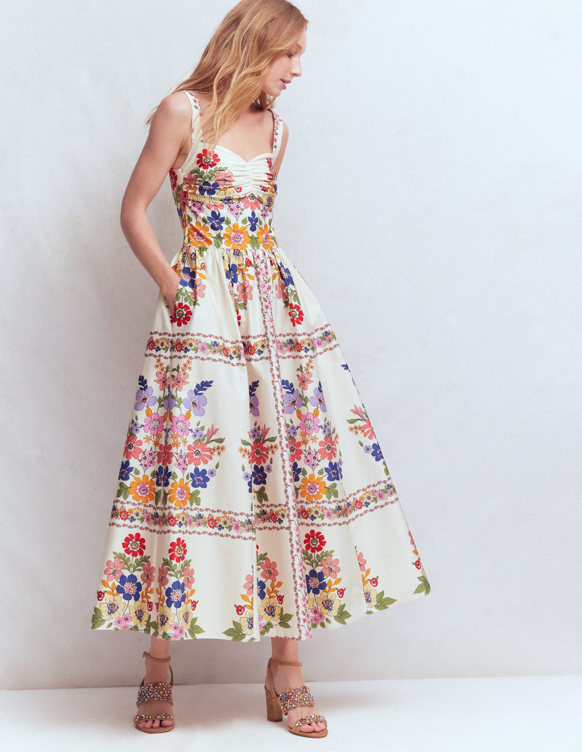 Ausgestelltes Midikleid-Bunt Wiesenblumen Gitter - Image 1