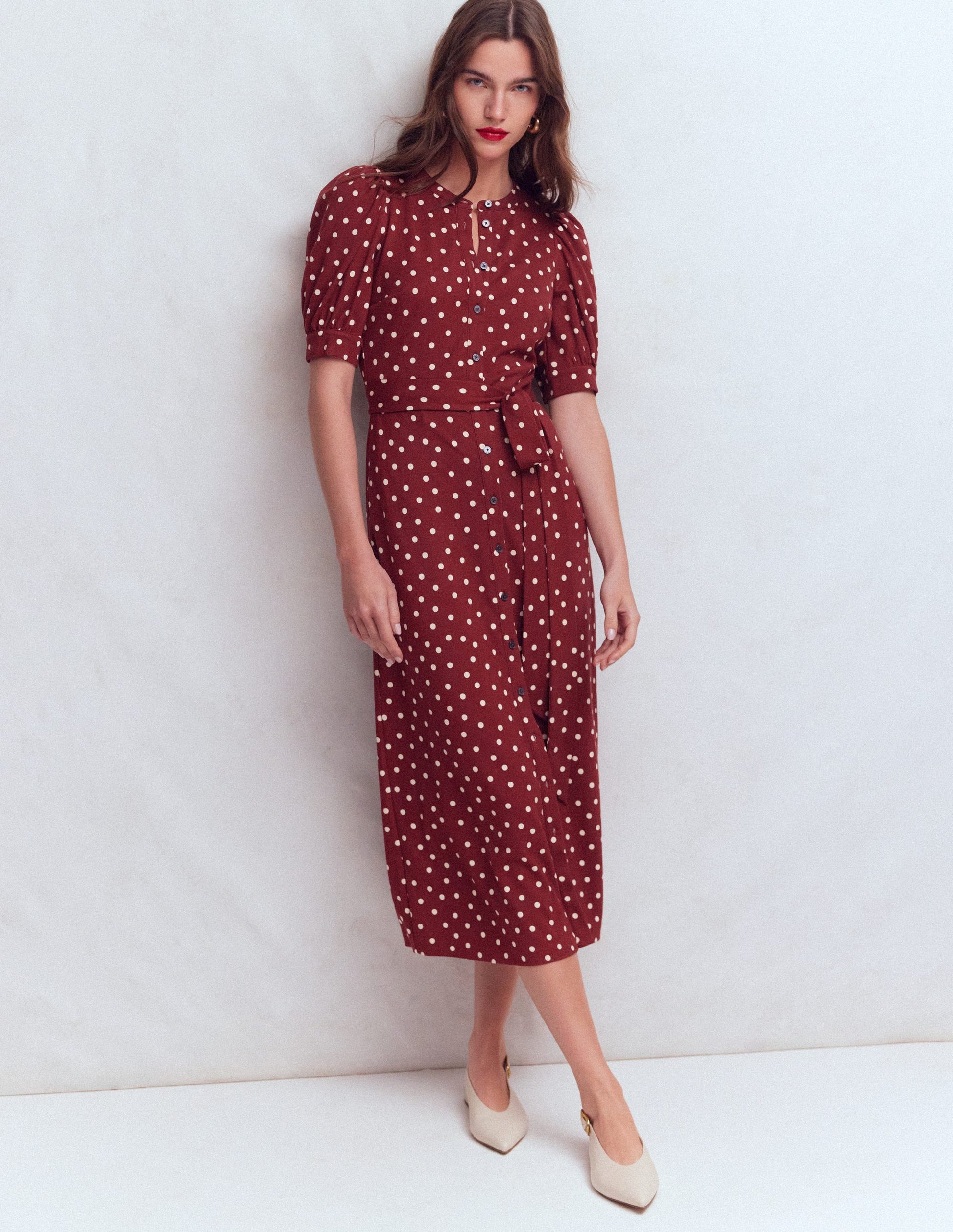 Ponte-Hemdblusenkleid mit Puffärmeln-Rote Birne, Gemalte Tupfen-4