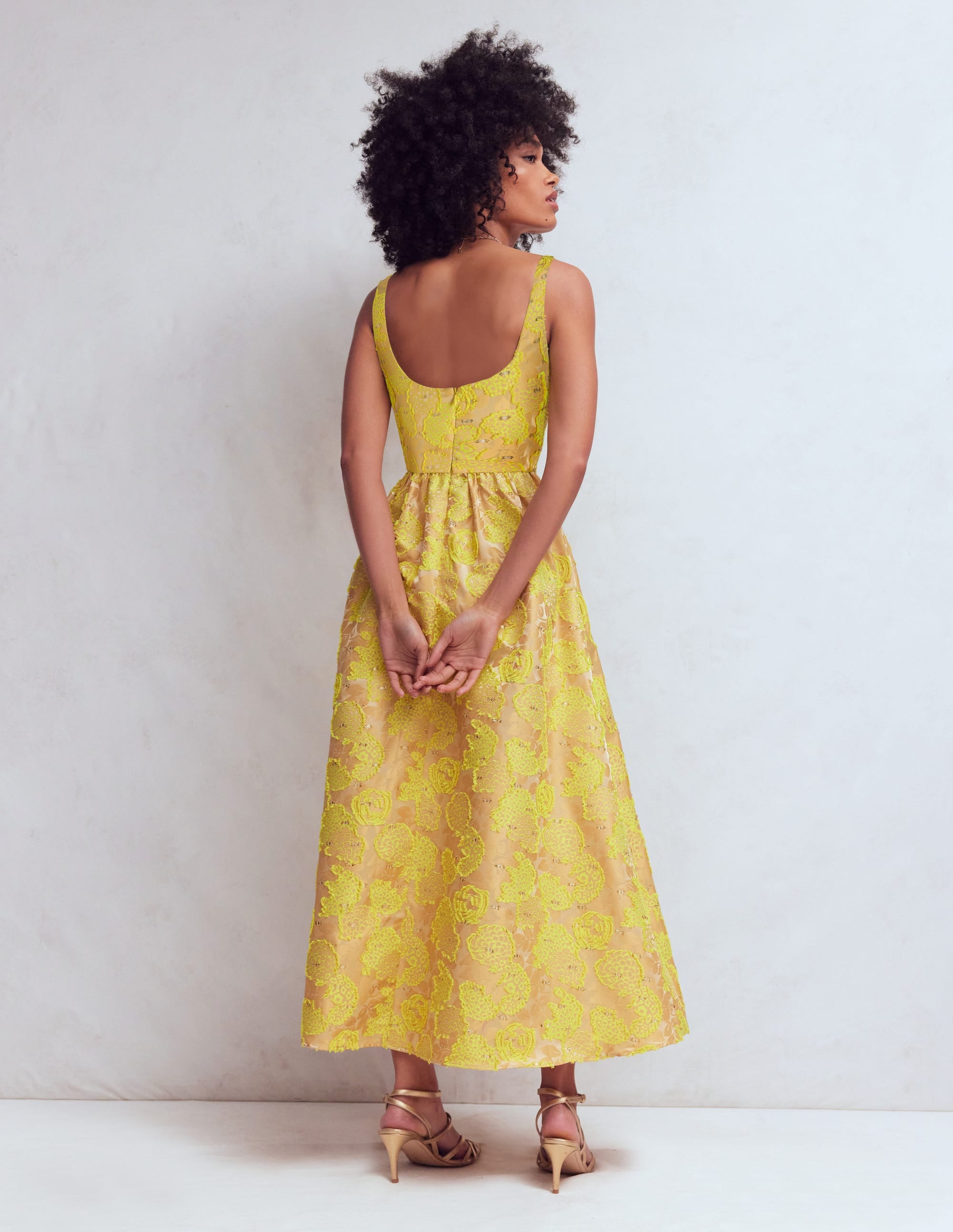 Robe ajustée-évasée à col U-Jacquard jaune - Image 3