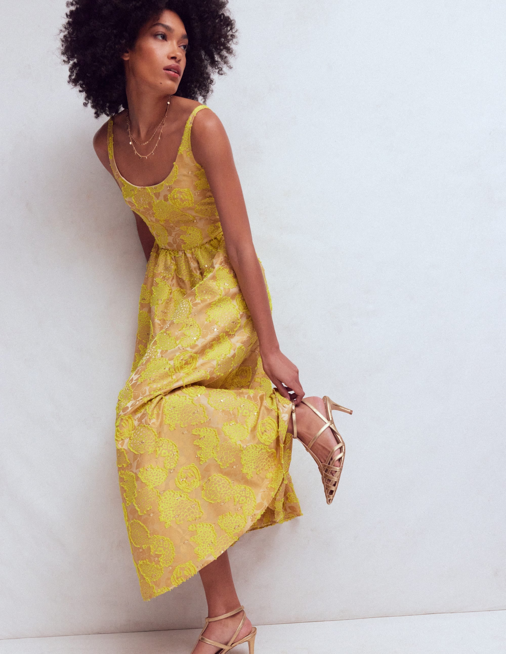 Robe ajustée-évasée à col U-Jacquard jaune - Image 4