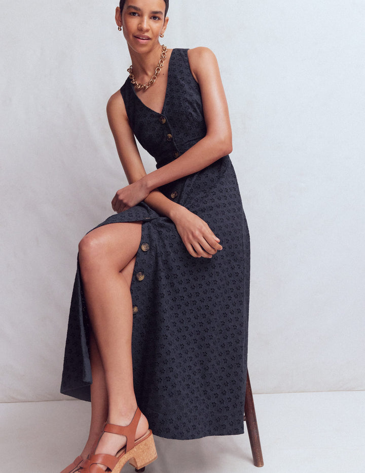 Robe Catherine en broderie anglaise-Broderie anglaise bleu marine