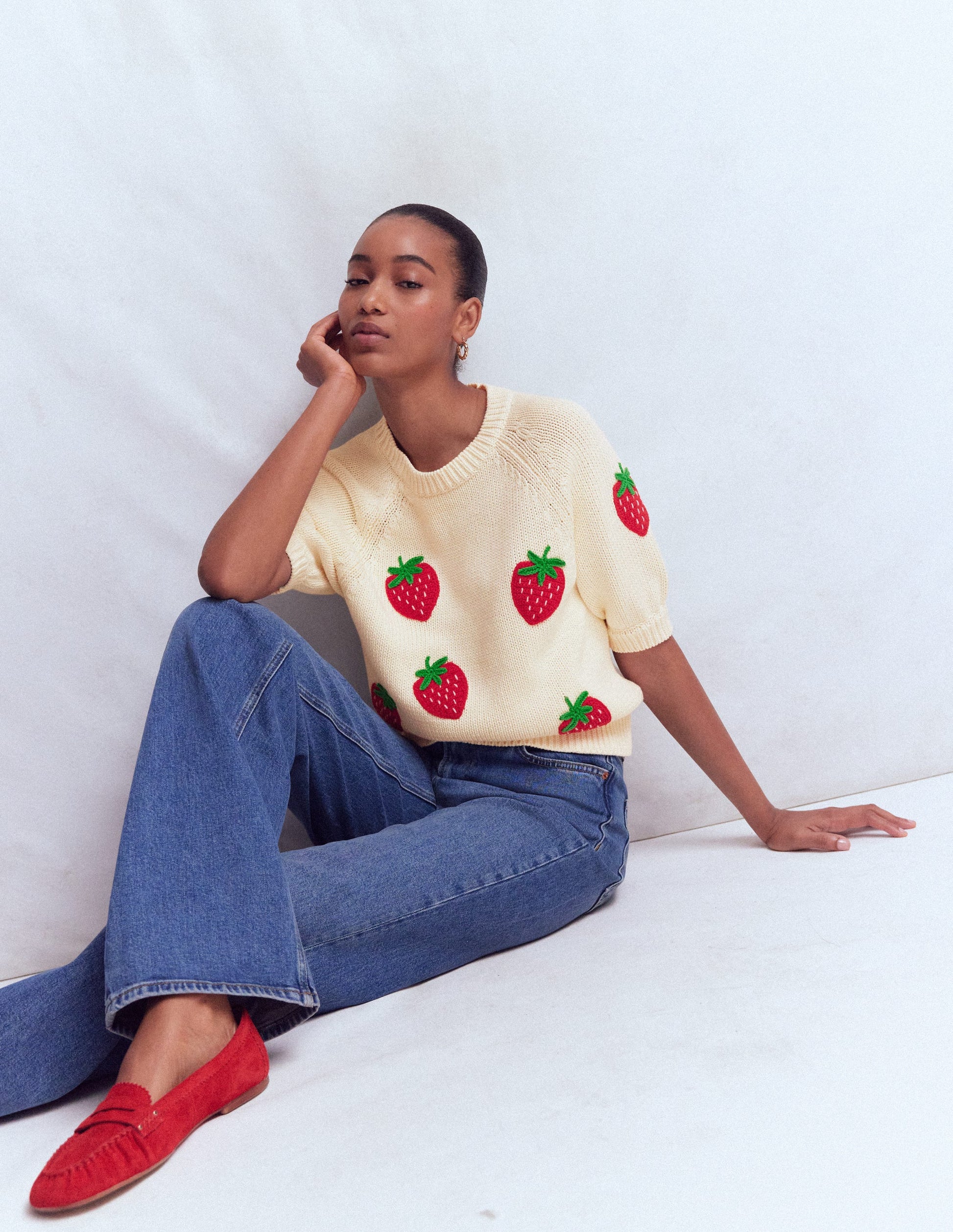 Margot T-Shirt mit Puffärmeln-Warmes Naturweiß Erdbeere-2