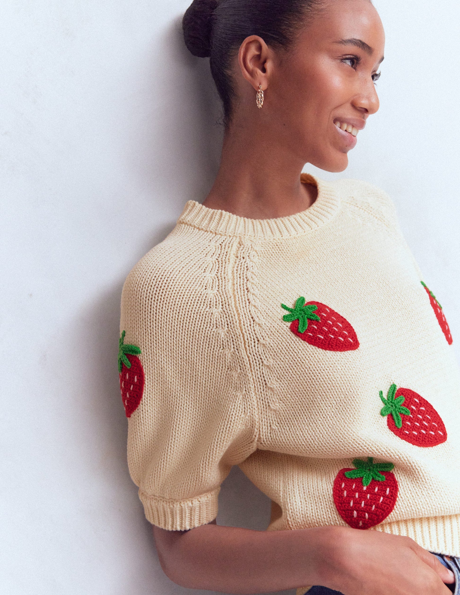 Margot T-Shirt mit Puffärmeln-Warmes Naturweiß Erdbeere-7