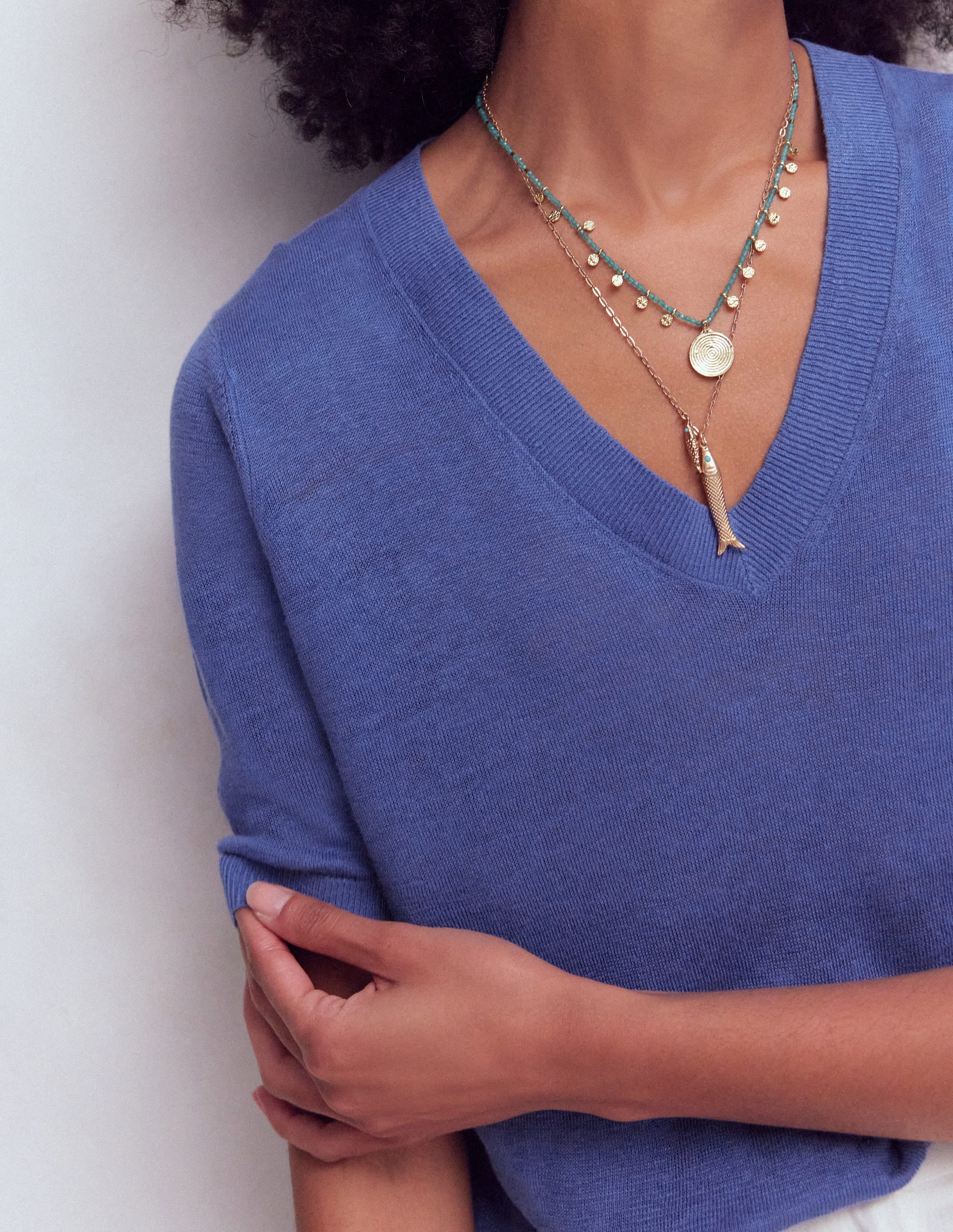 Agnes Leinen-T-Shirt mit V-Ausschnitt-Einfarbig Blau - Image 2