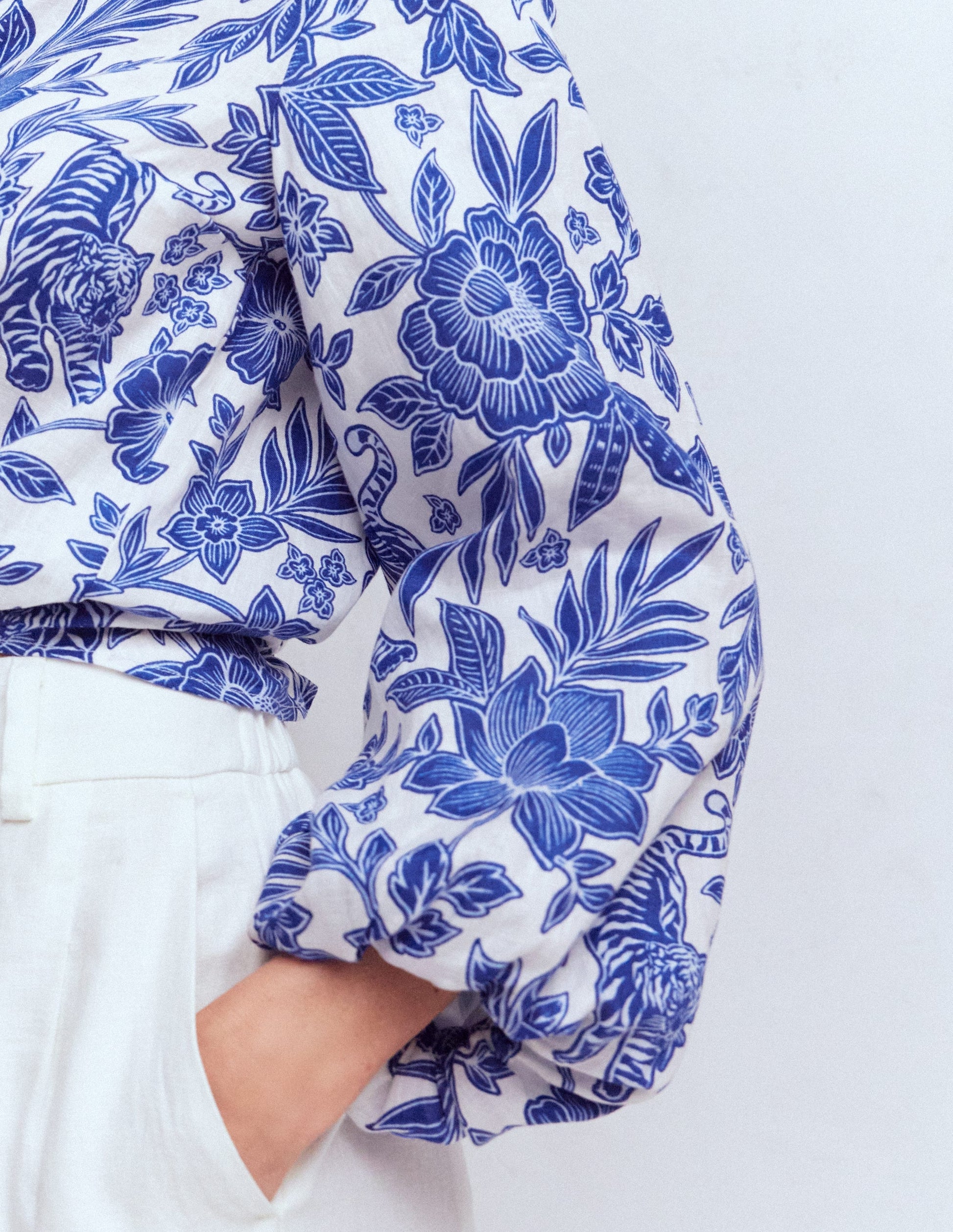 Leinenhemd mit Puffärmeln-Saphirblau, Tiger Paradies-3