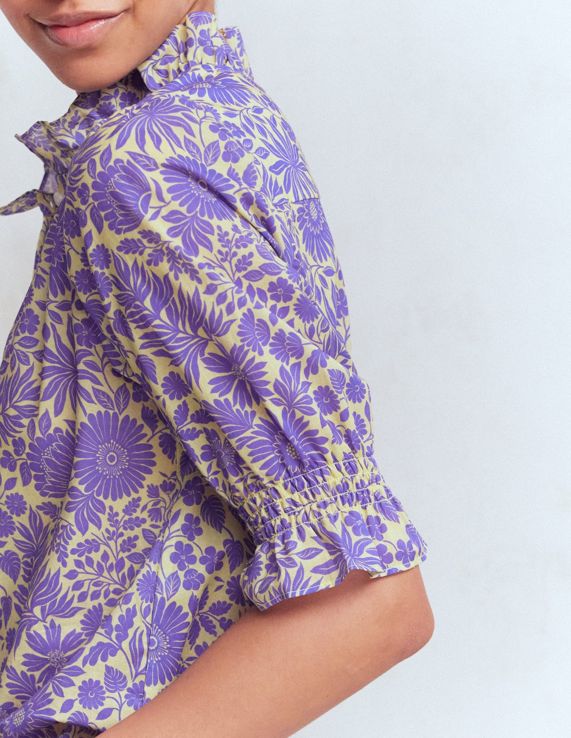 Heather Bedrucktes Baumwolloberteil-Violett, Blühendes Blumenbeet-2