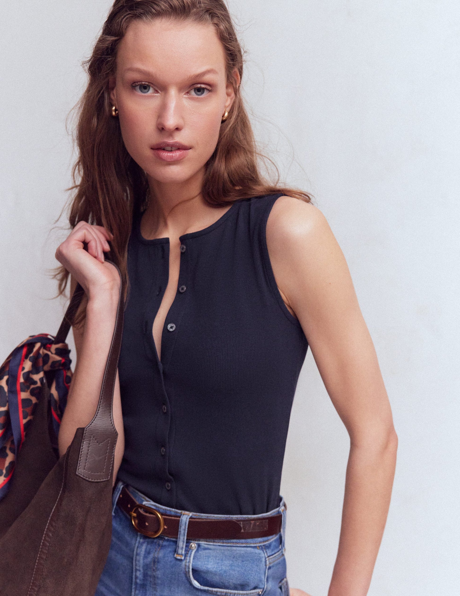 Evie Rippstrick-Top mit durchgehender Knopfleiste-Marineblau-1