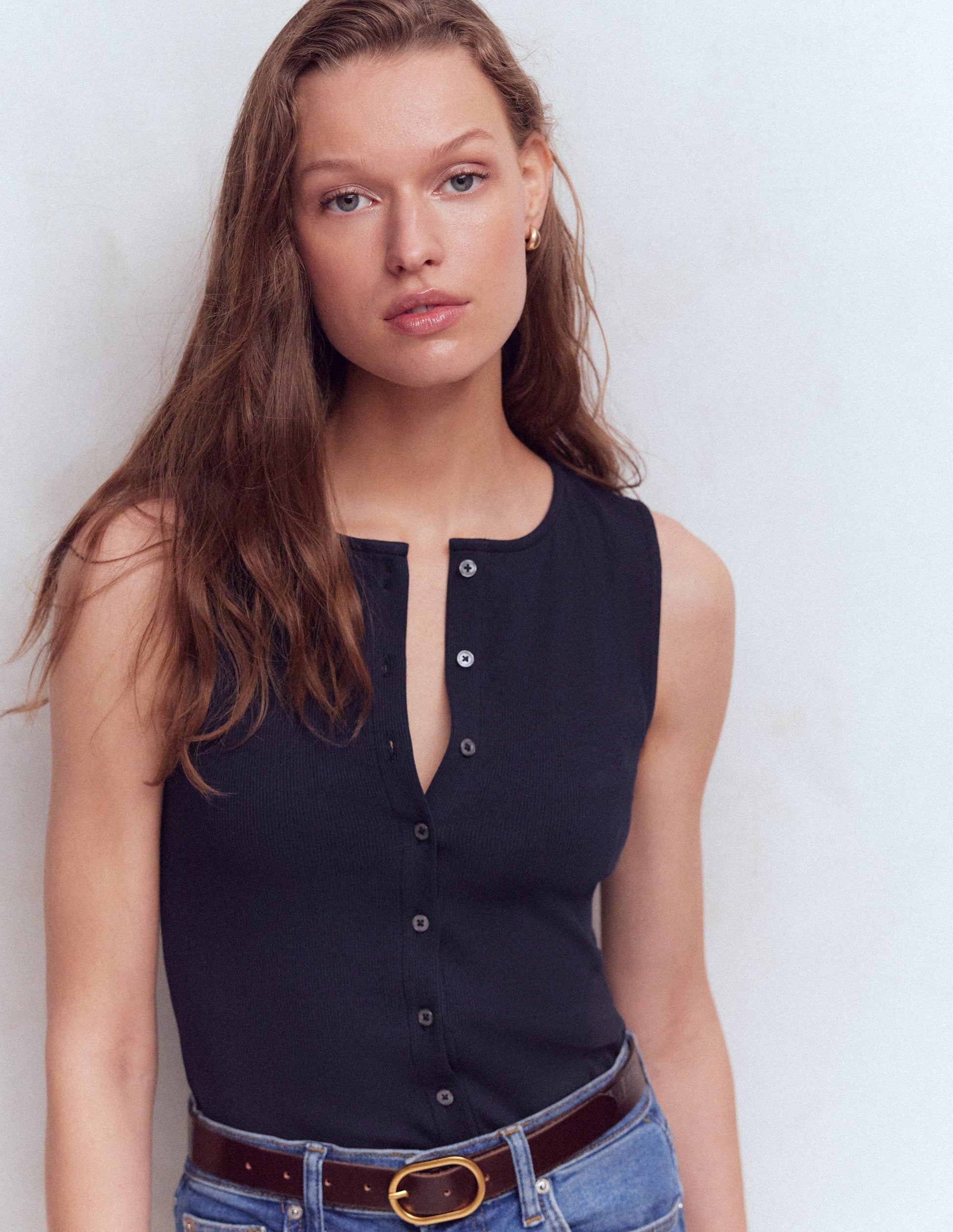 Evie Rippstrick-Top mit durchgehender Knopfleiste-Marineblau-4