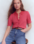 Nessa Bluse mit Lochstickerei am Kragen-Kirschrot