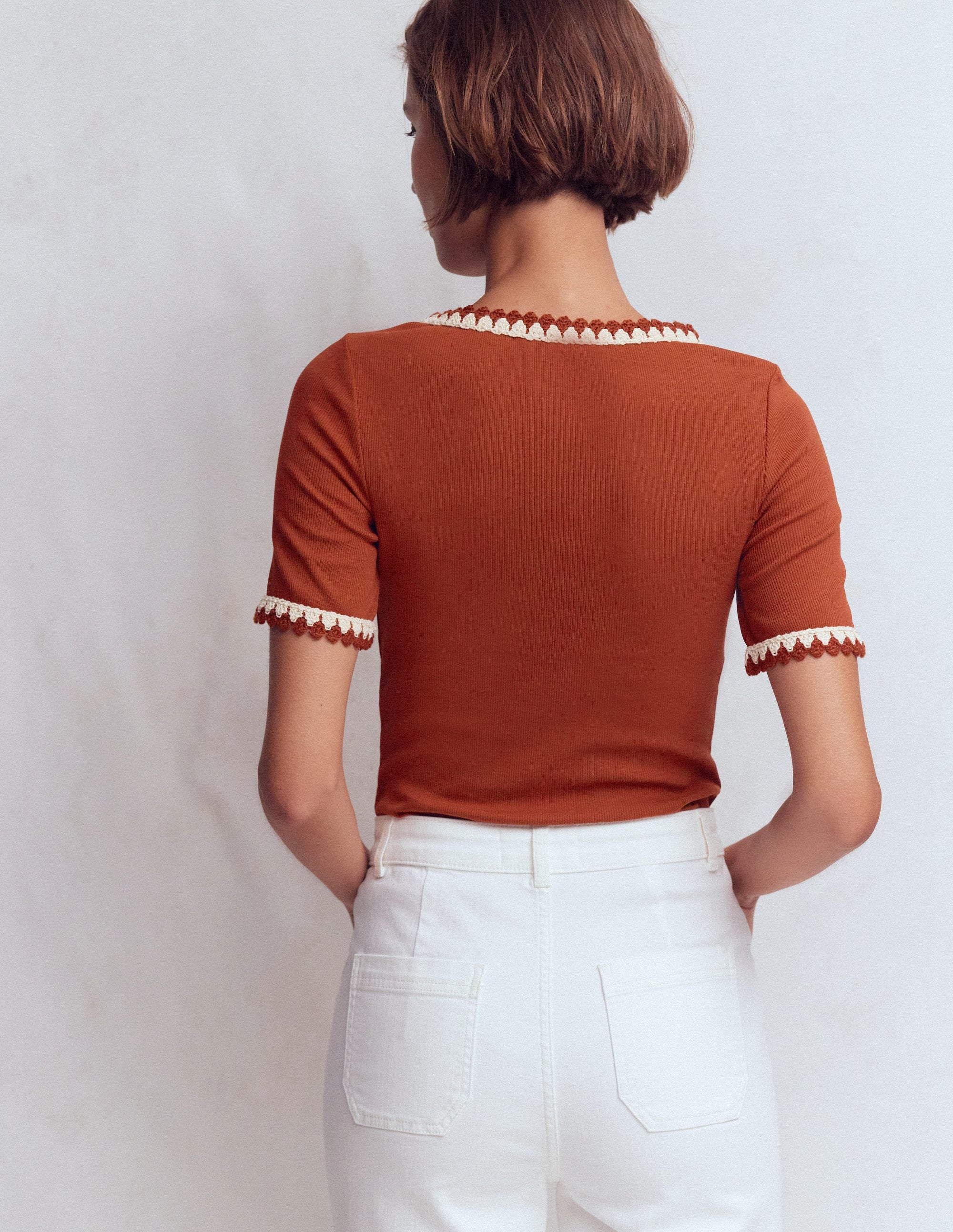 Maddie T-Shirt mit Besatz-Braun-Orange - Image 3