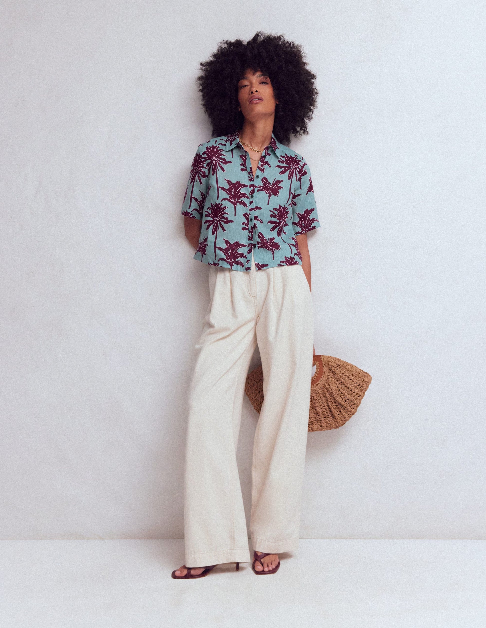 Kurzärmliges Leinenhemd-Turmalinblau, Palmenparadies-6