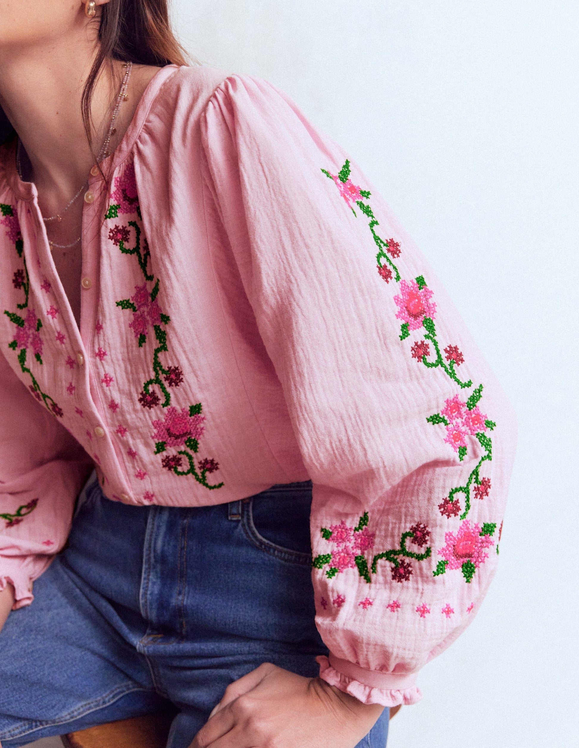 Top Camille double-étoffe-Broderie rose printanier-3