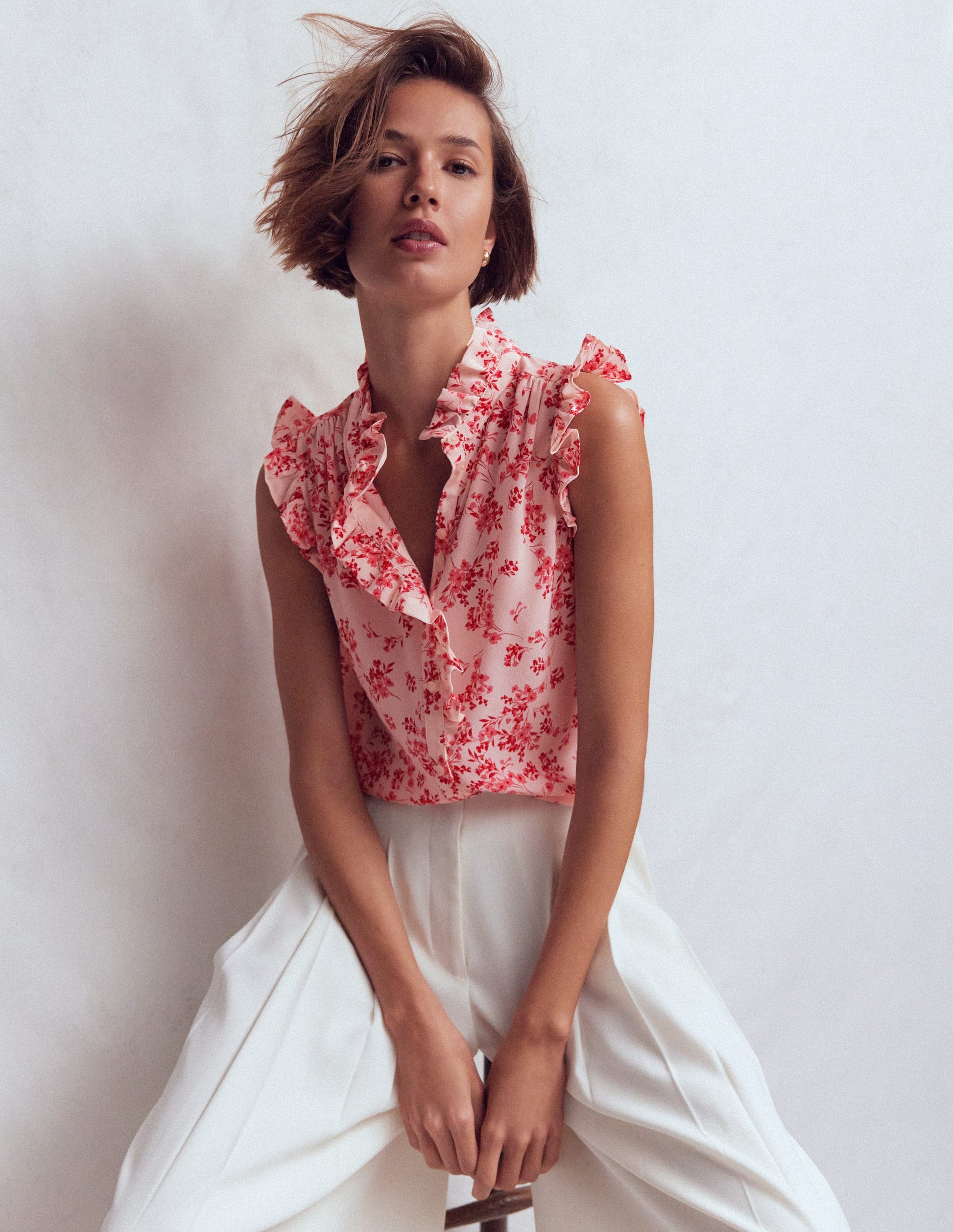 Isabel Ärmelloses Seidenoberteil-Naturweiß und Rot Blumenmuster-2