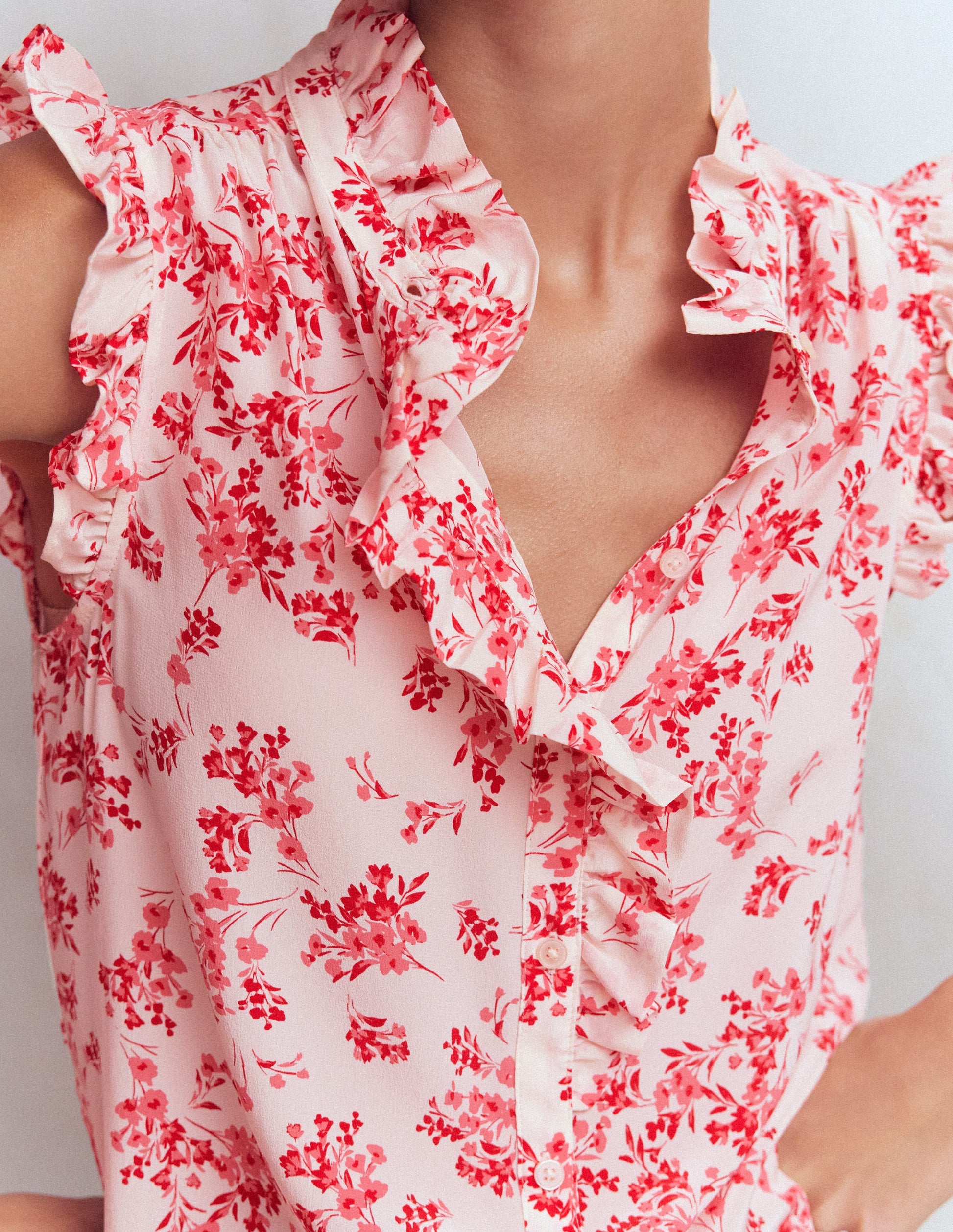 Isabel Ärmelloses Seidenoberteil-Naturweiß und Rot Blumenmuster-3