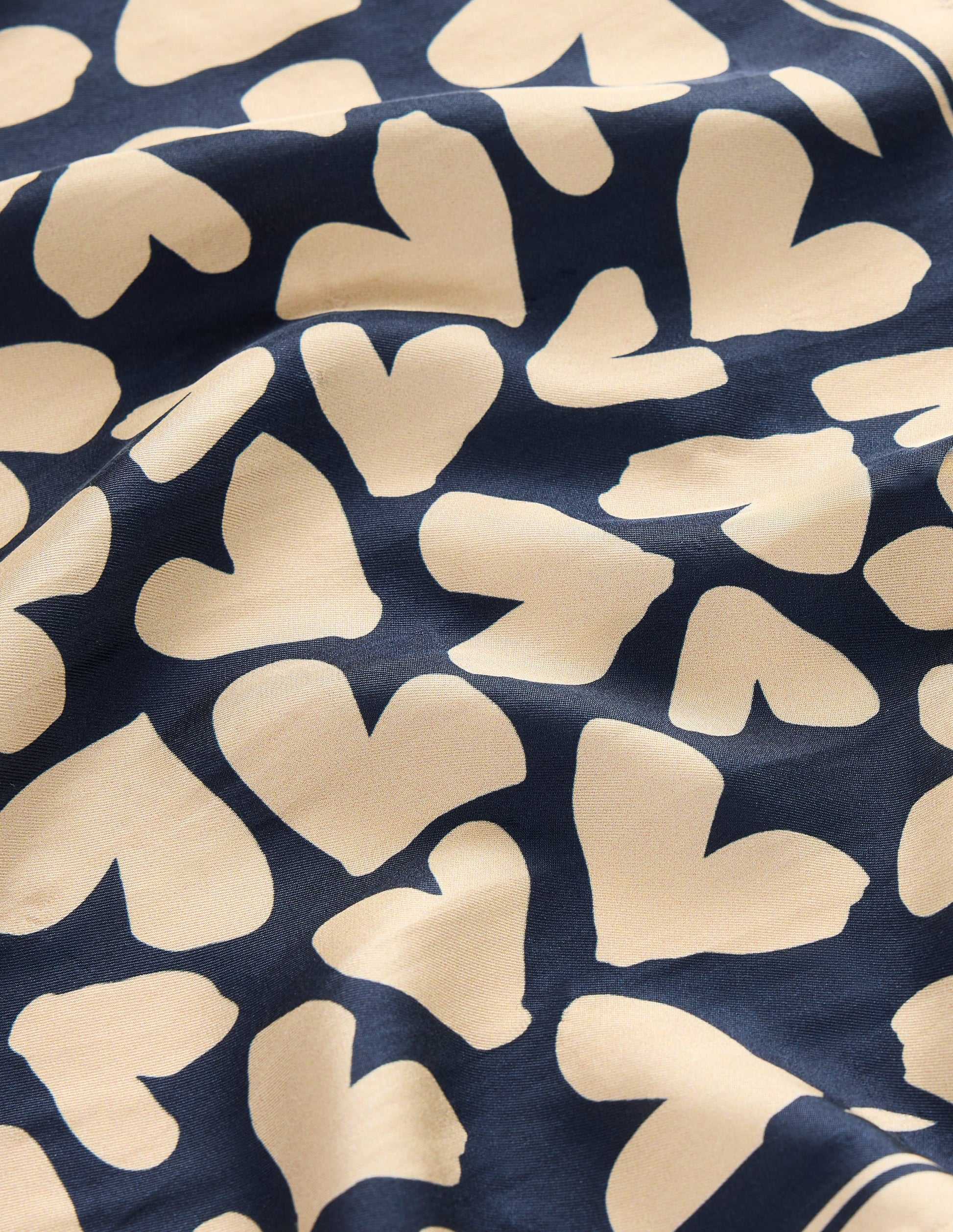 Silk Square Scarf-Heart Scatter-3