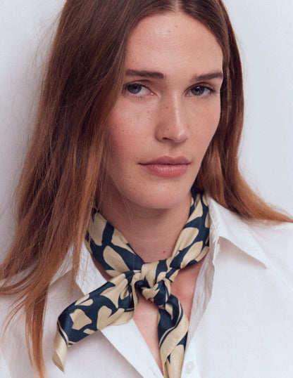 Silk Square Scarf-Heart Scatter-2