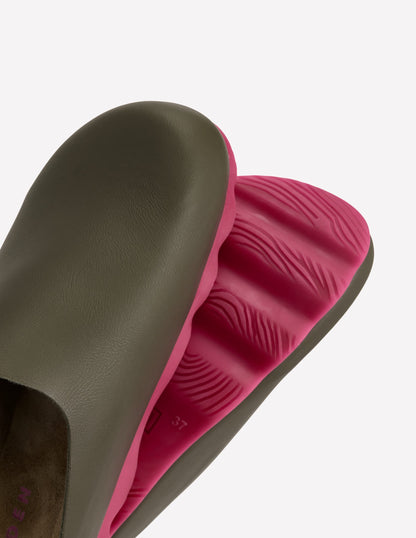 Lyla Clogs in Blockfarben-Khaki/Rosa-6