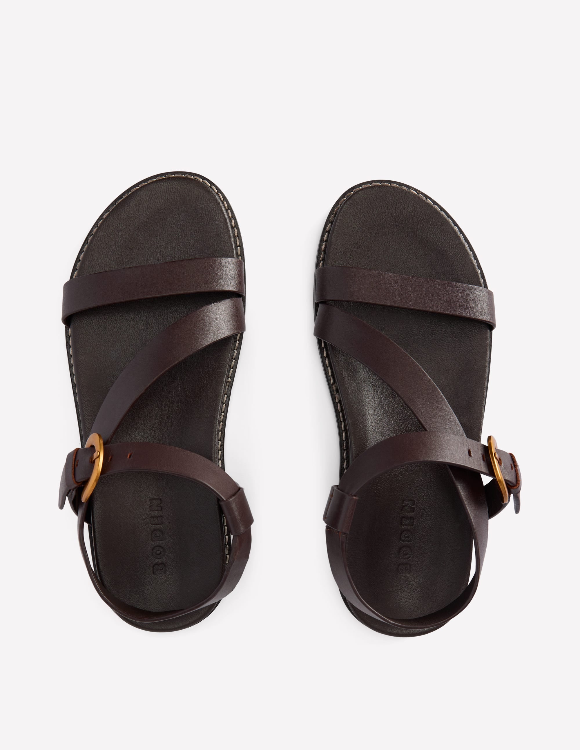 Asymmetrische Sandalen mit breitem Absatz-Schoko - Image 6