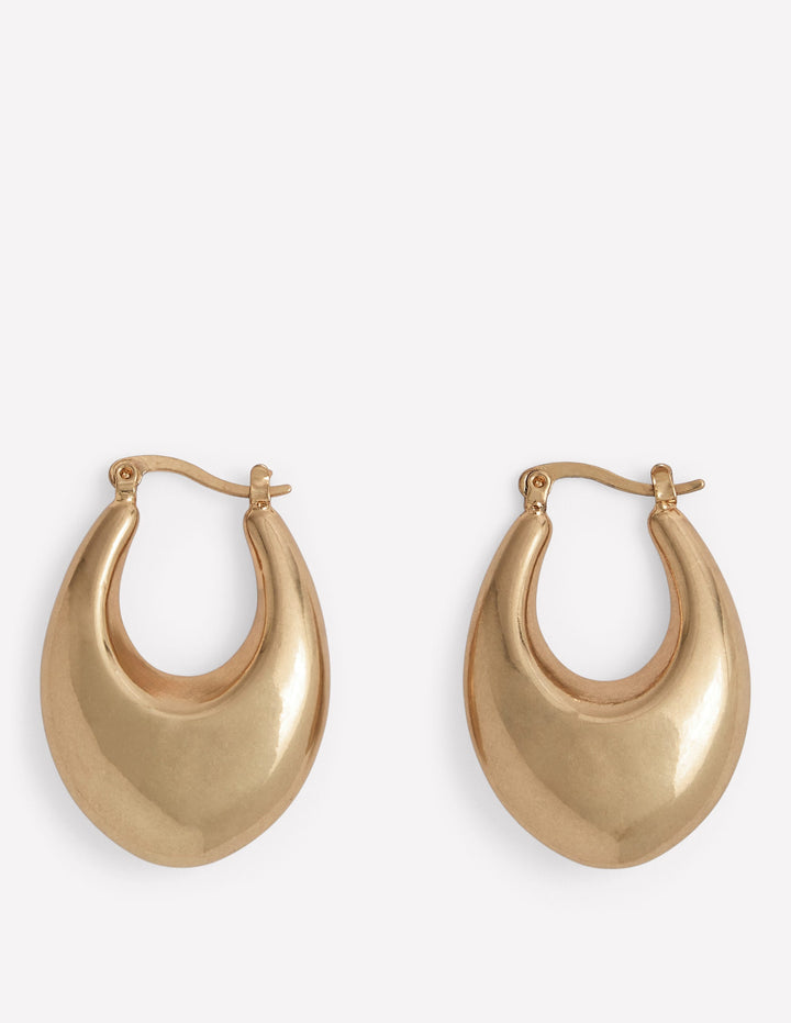Breite, geschwungene Creolen-Goldfarbe