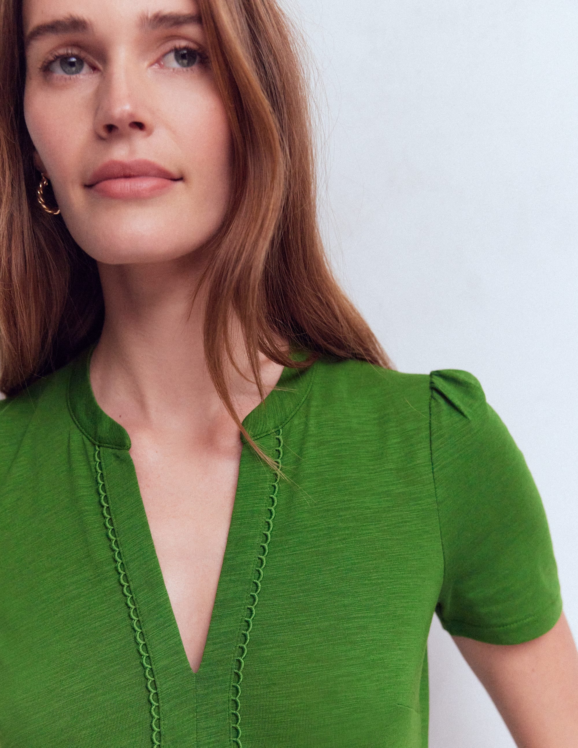 Naomi Kurzärmliges Kleid-Promenadengrün - Image 3