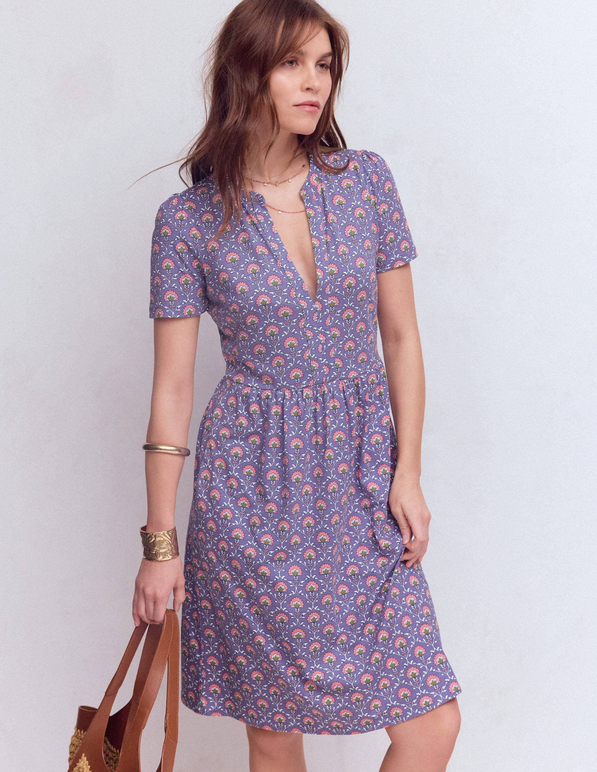 Robe Naomi à manches courtes-Chardon violet, motif Flower Lattice - Image 4