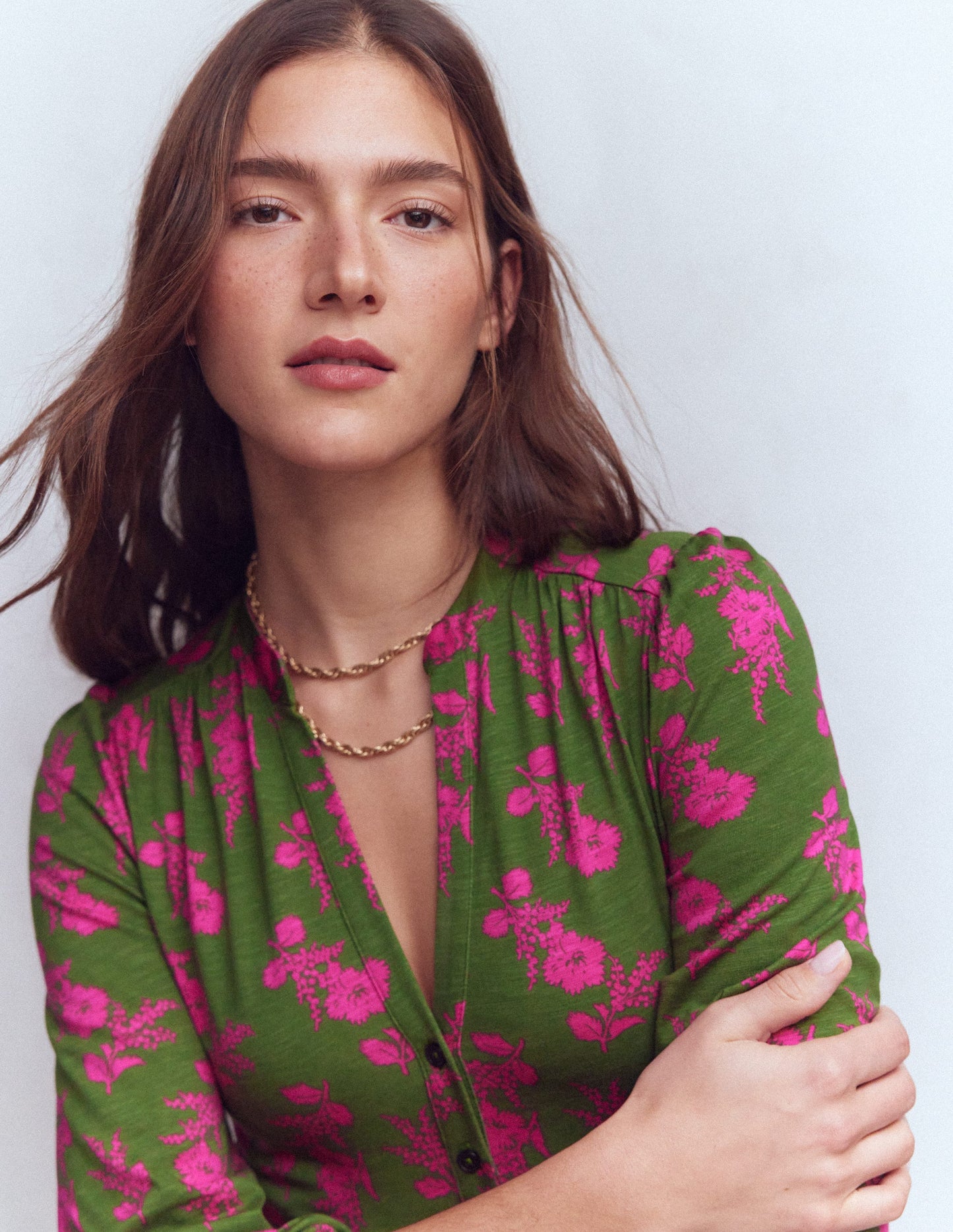 Amy Kurzes Jerseykleid-Rosa und Grün Blumenmuster