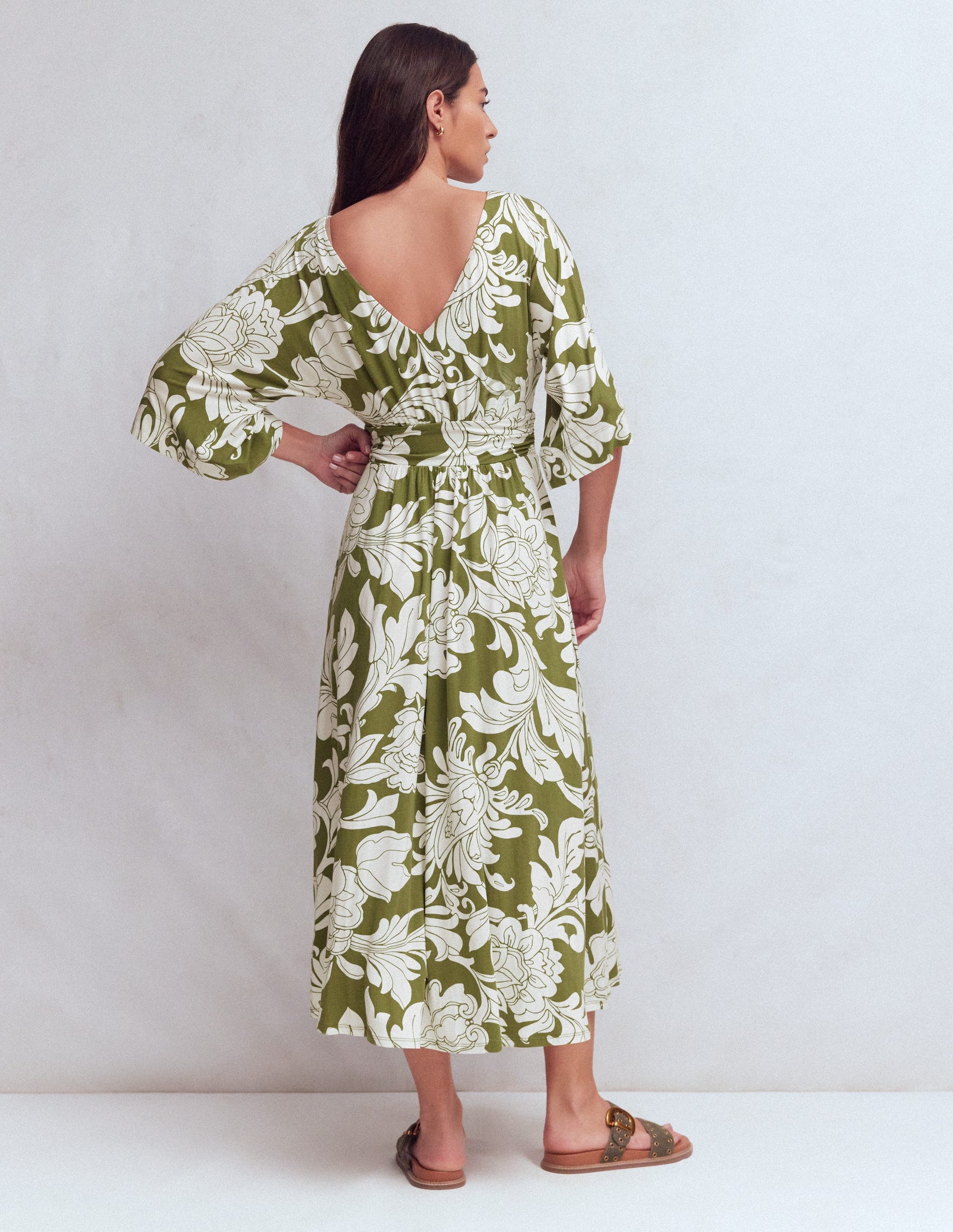 Robe kimono Imelda en jersey-Olive, motif Botanical Flourish Mono-3