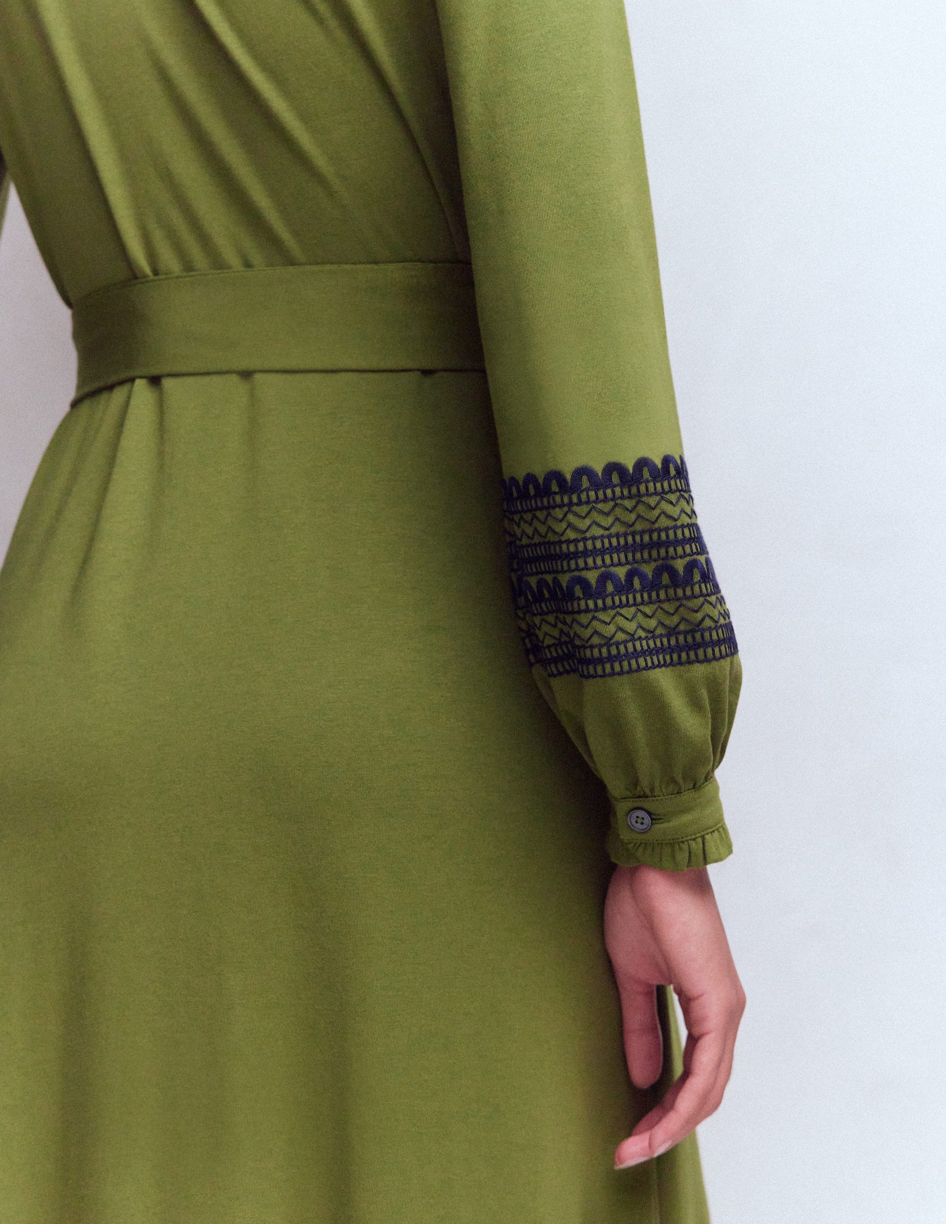 Midi-Hemdblusenkleid aus Jersey mit Rüschen-Olive-2