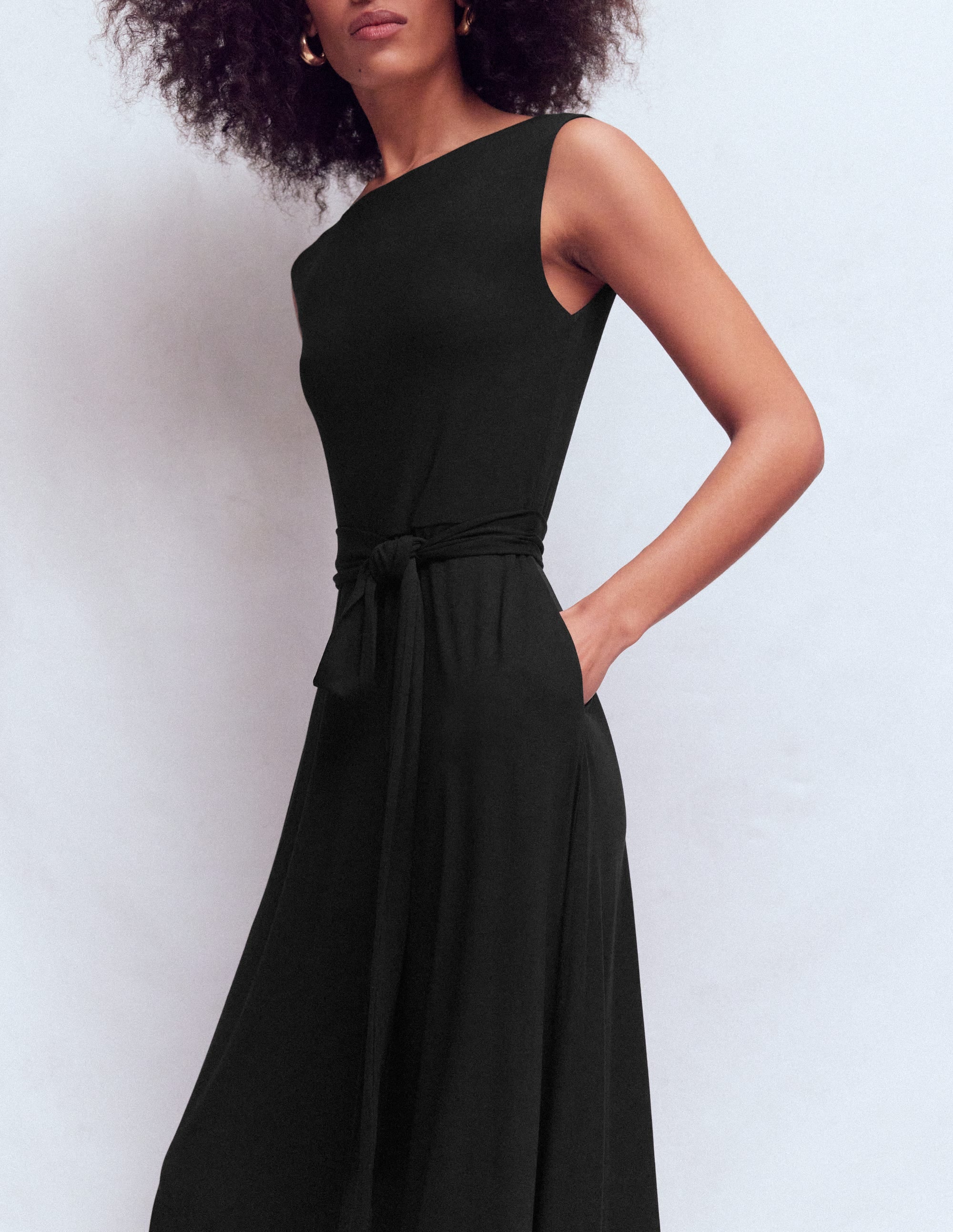 Tamsin Jersey-Midikleid-Schwarz - Image 3