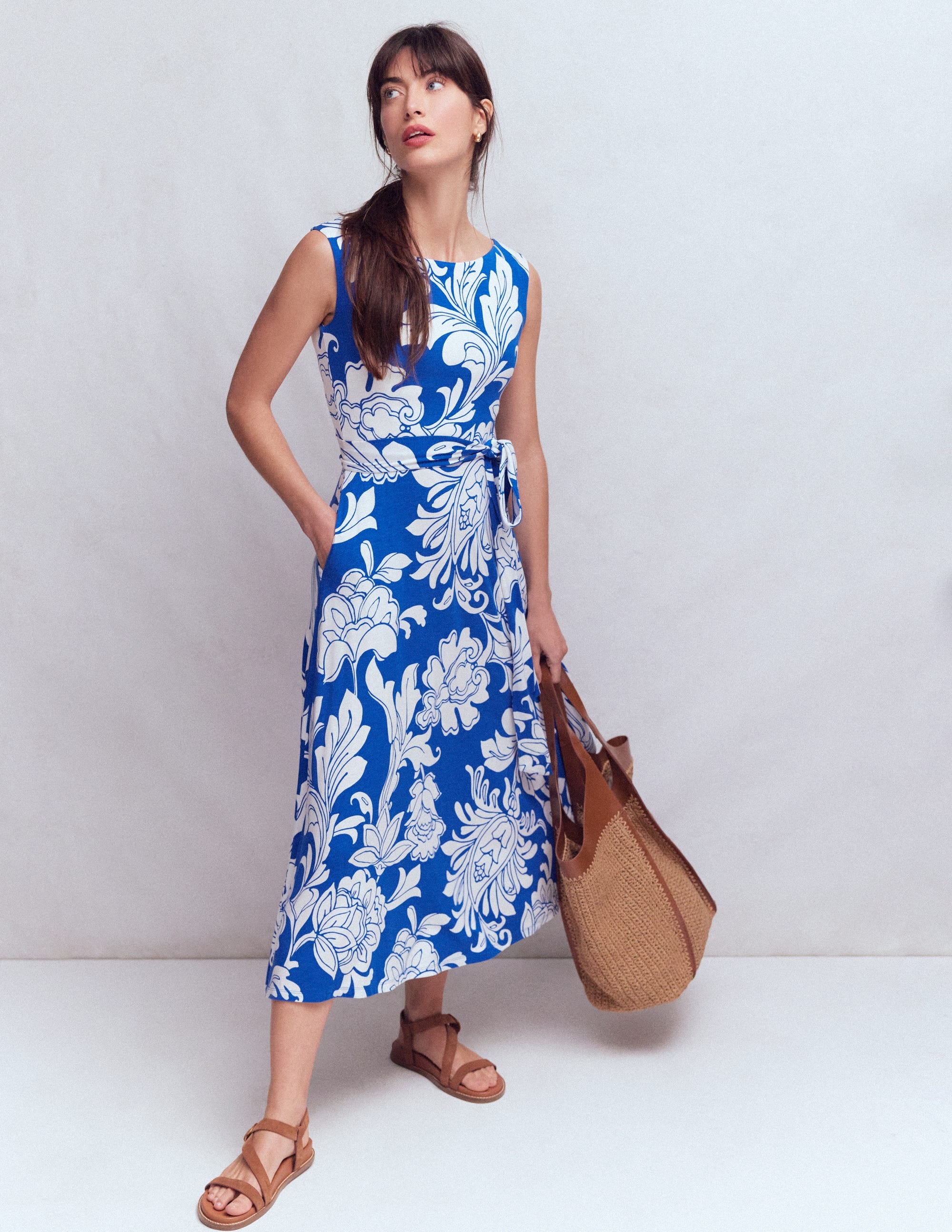 Tamsin Jersey-Midikleid-Blau, Botanisches Muster Monochrom - Image 1
