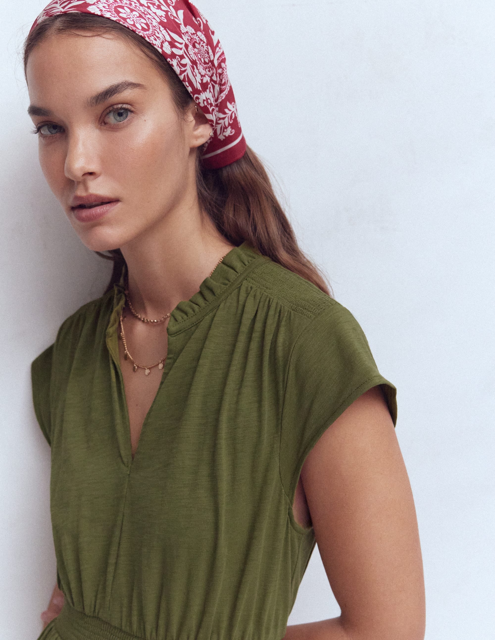 Robe midi Alba à smocks en jersey-Olive - Image 2