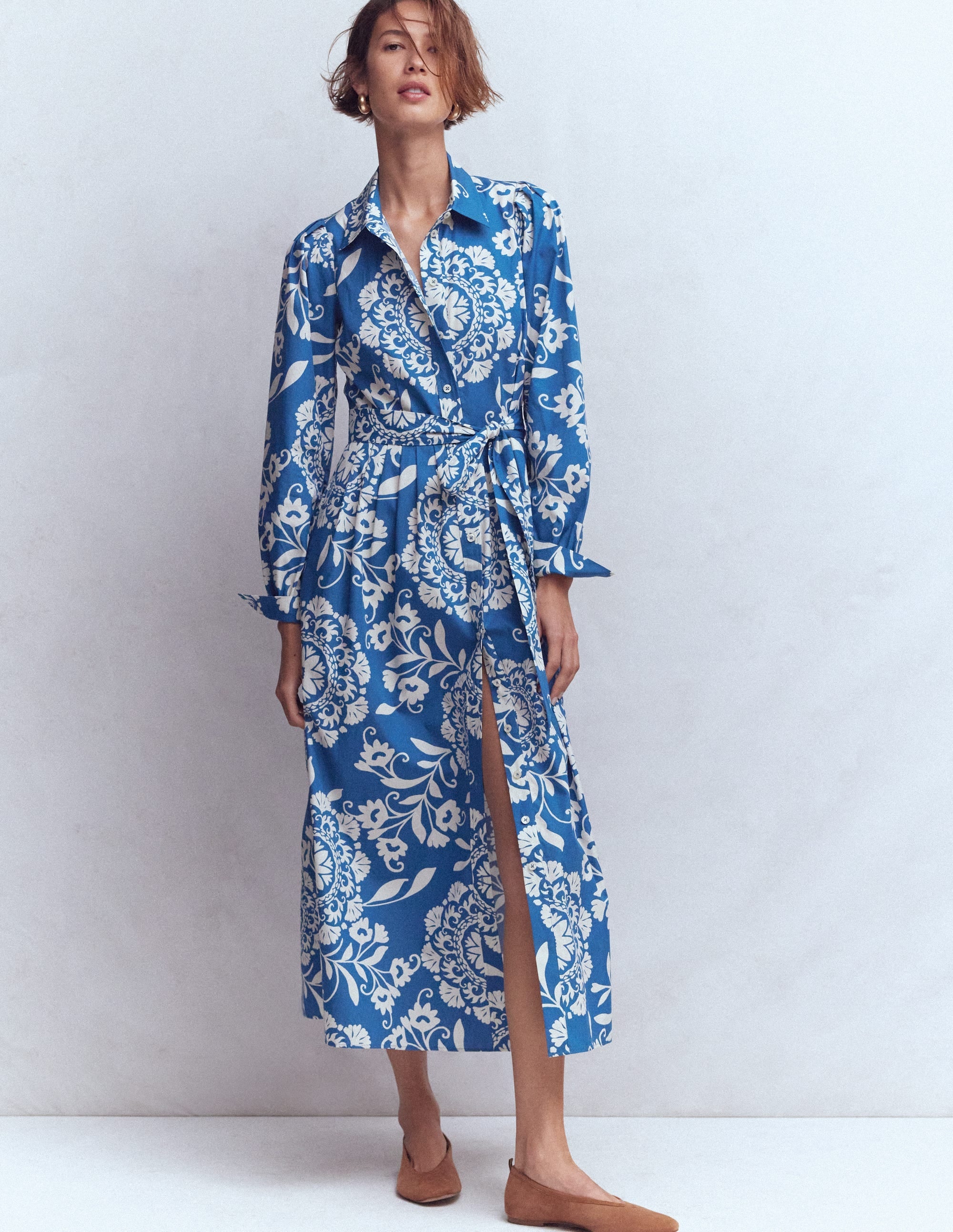 Robe-chemise midi Alexa en coton-Bleu, motif Decorative Blossom - Image 4